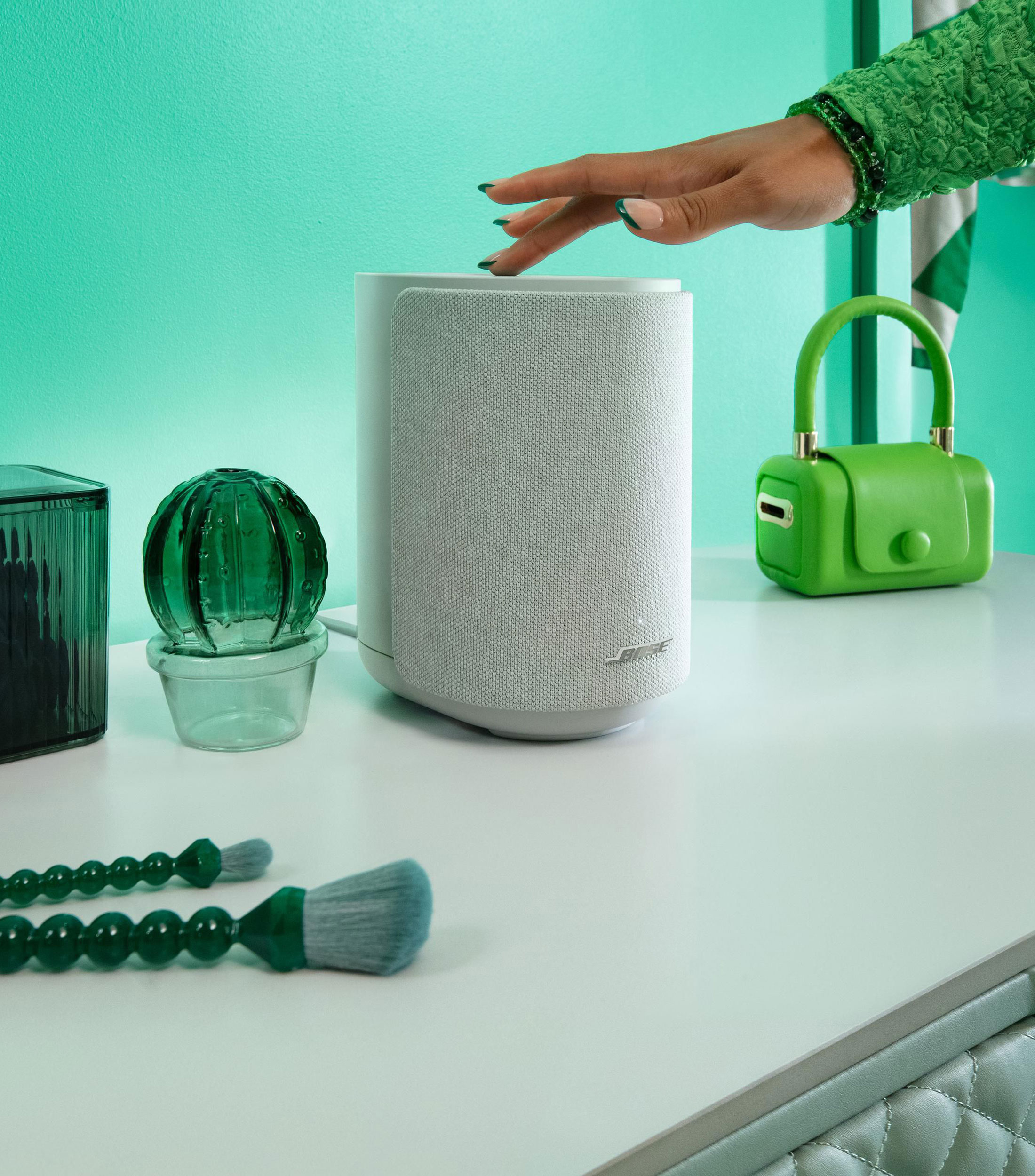 Bocina Portátil Inalámbrica Bluetooth Lifestyle Ultra Speaker Blanca