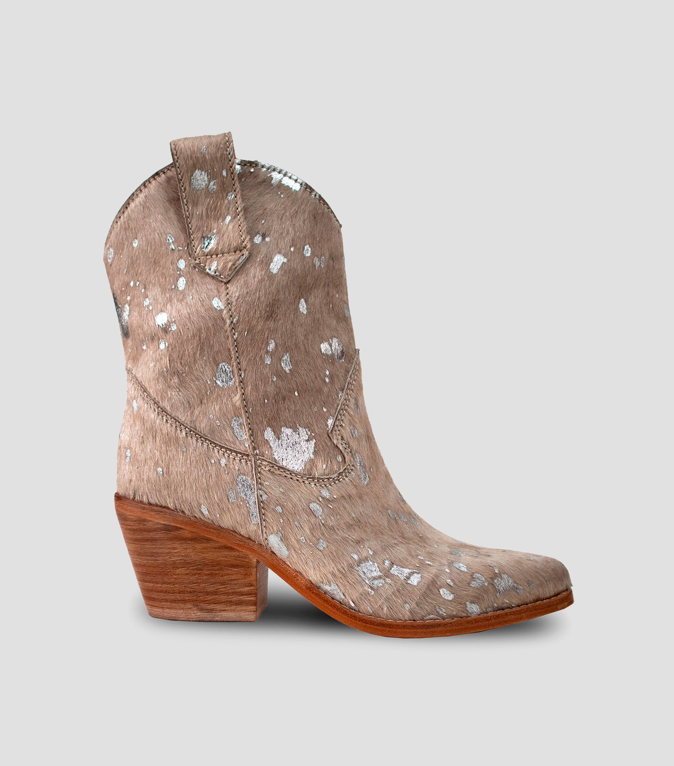 Botines vaqueros en piel con tacón medio ancho Mujer