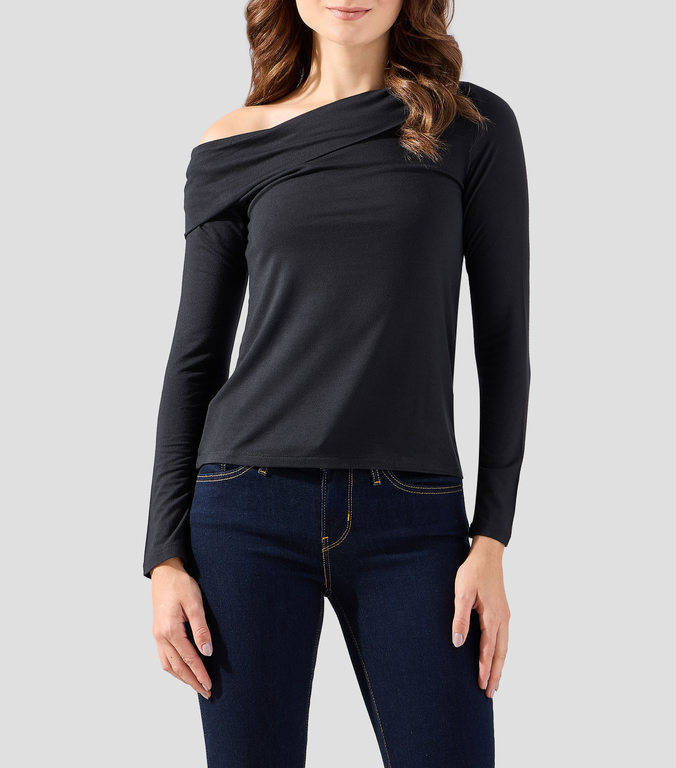 Playera cuello strapless manga larga lisa Mujer