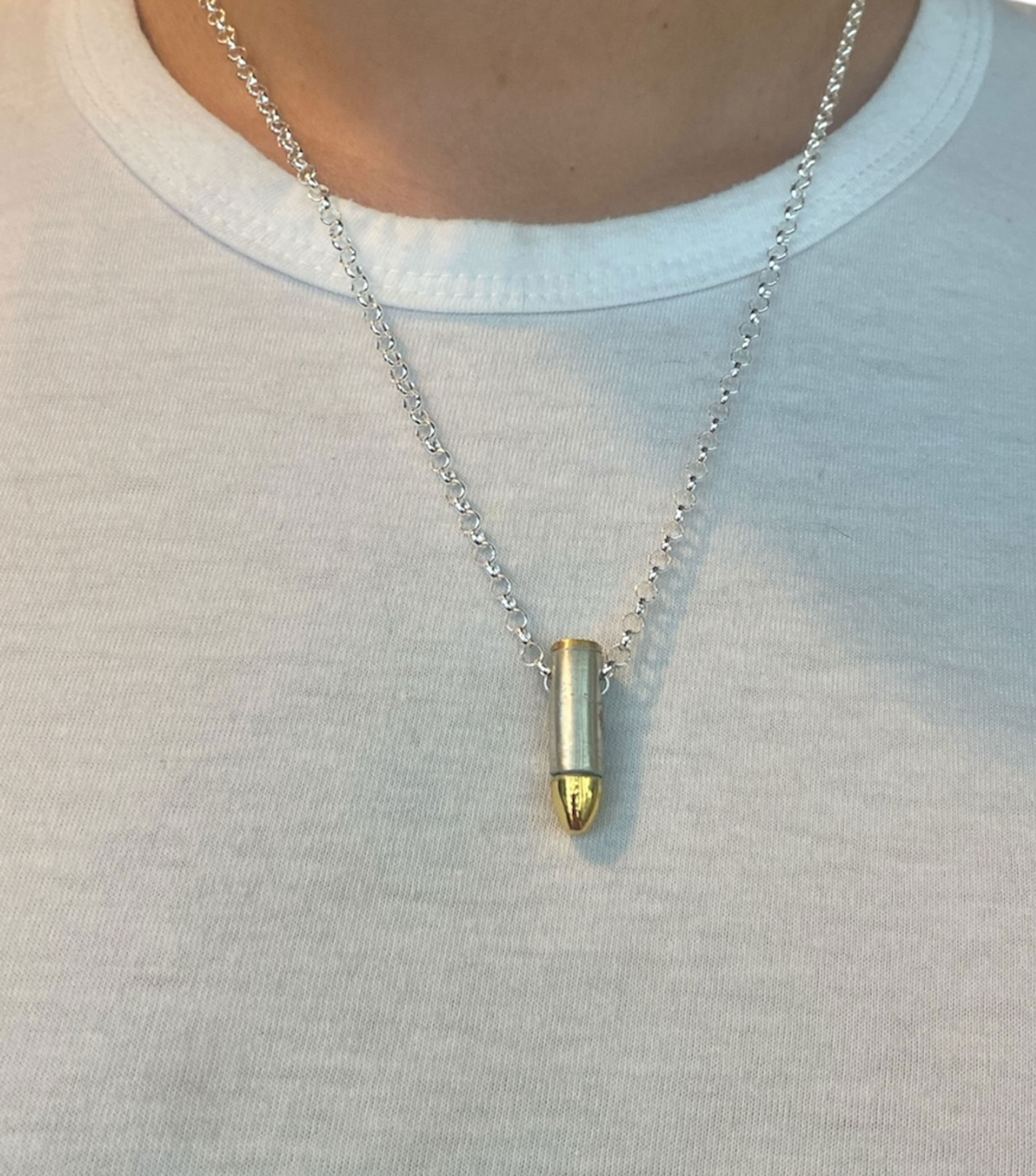 Dije en Plata .925 Hombre