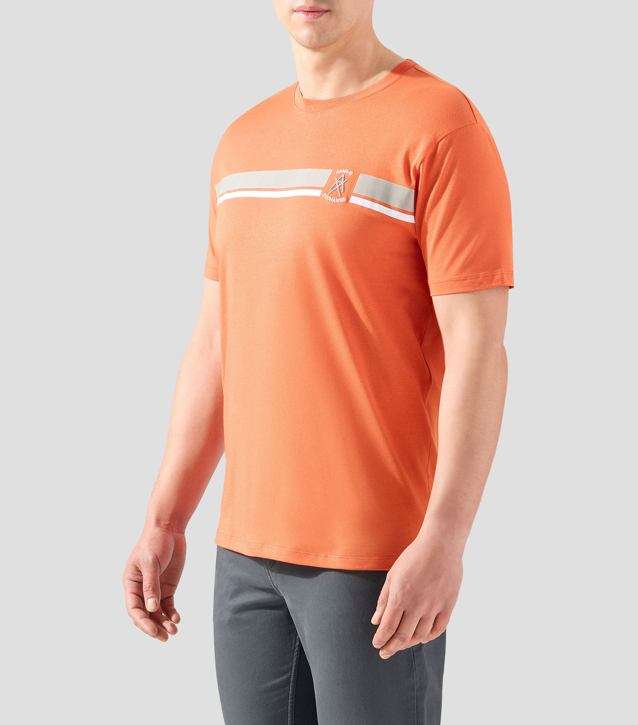 Playera cuello redondo manga corta estampada Hombre