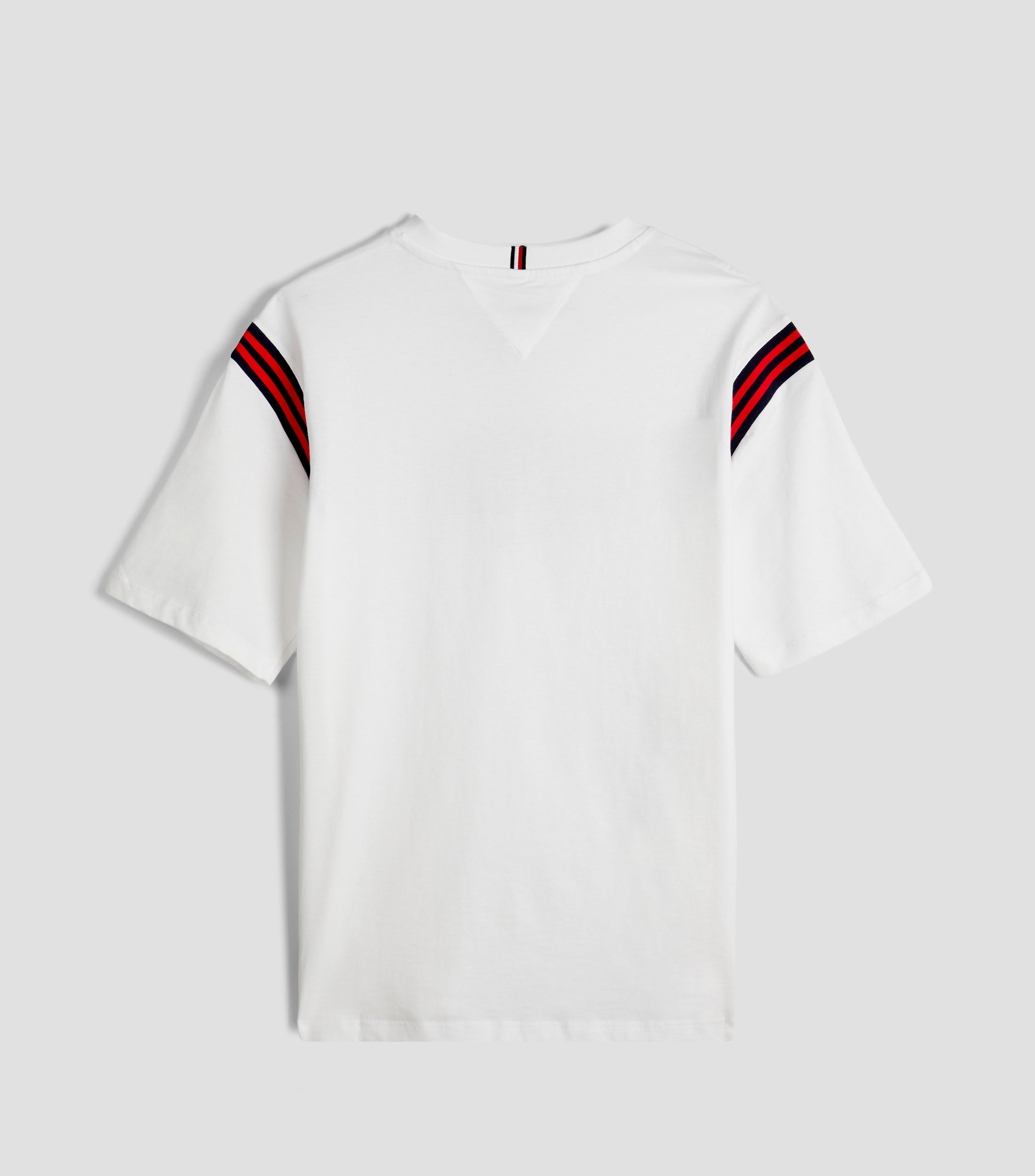 Playera cuello V manga corta estampada Niño
