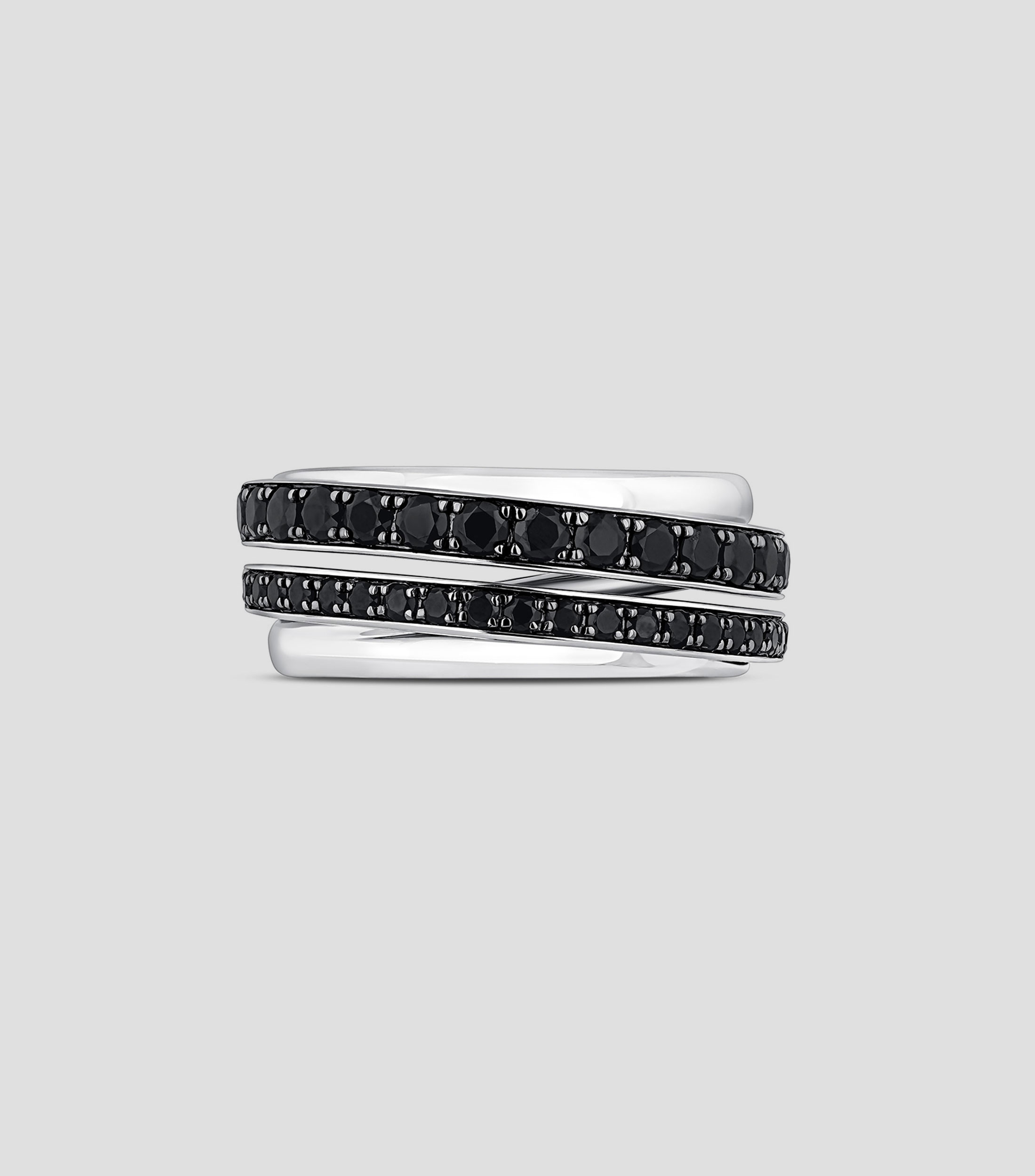 Anillo en Plata .925 con Espinelas Negras Mujer