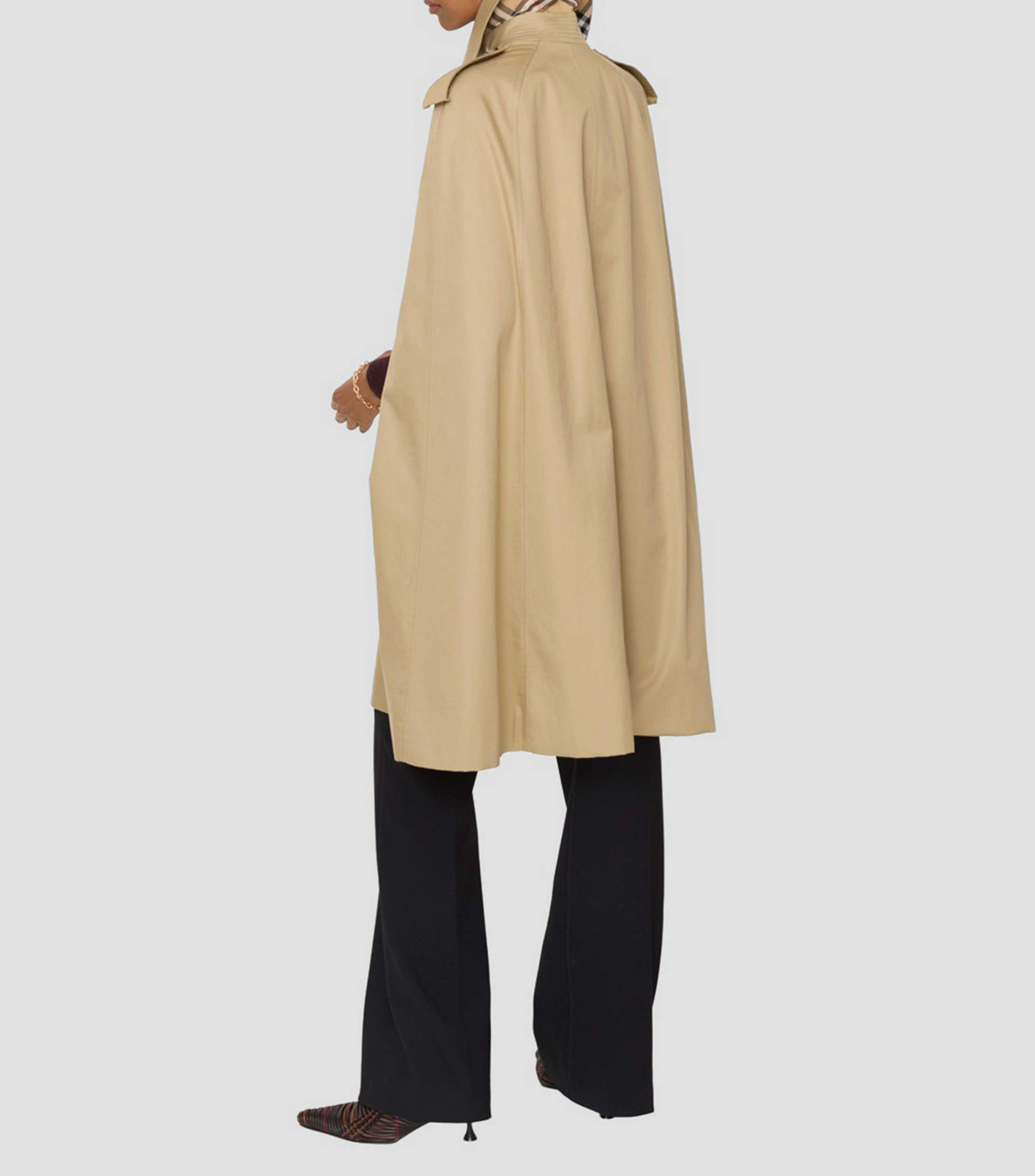 Capa Belmont liso Mujer