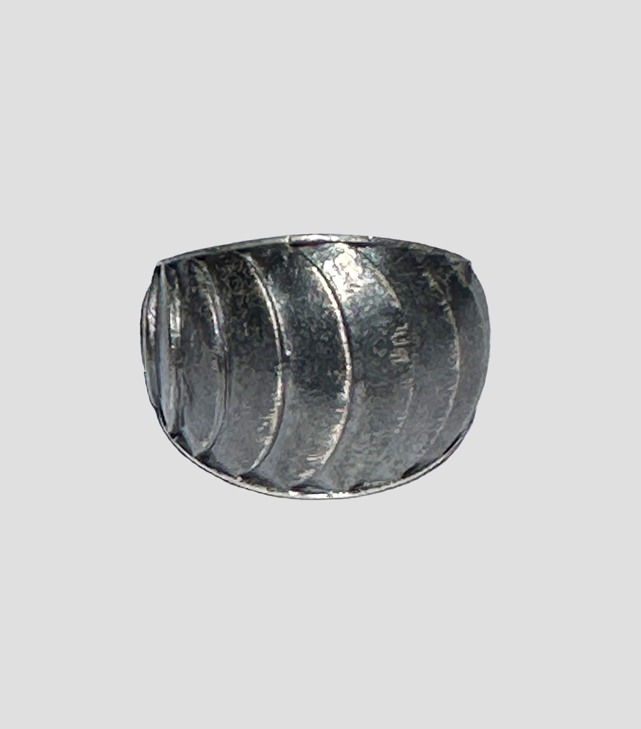 Anillo en plata .925 concha de caracol Hombre