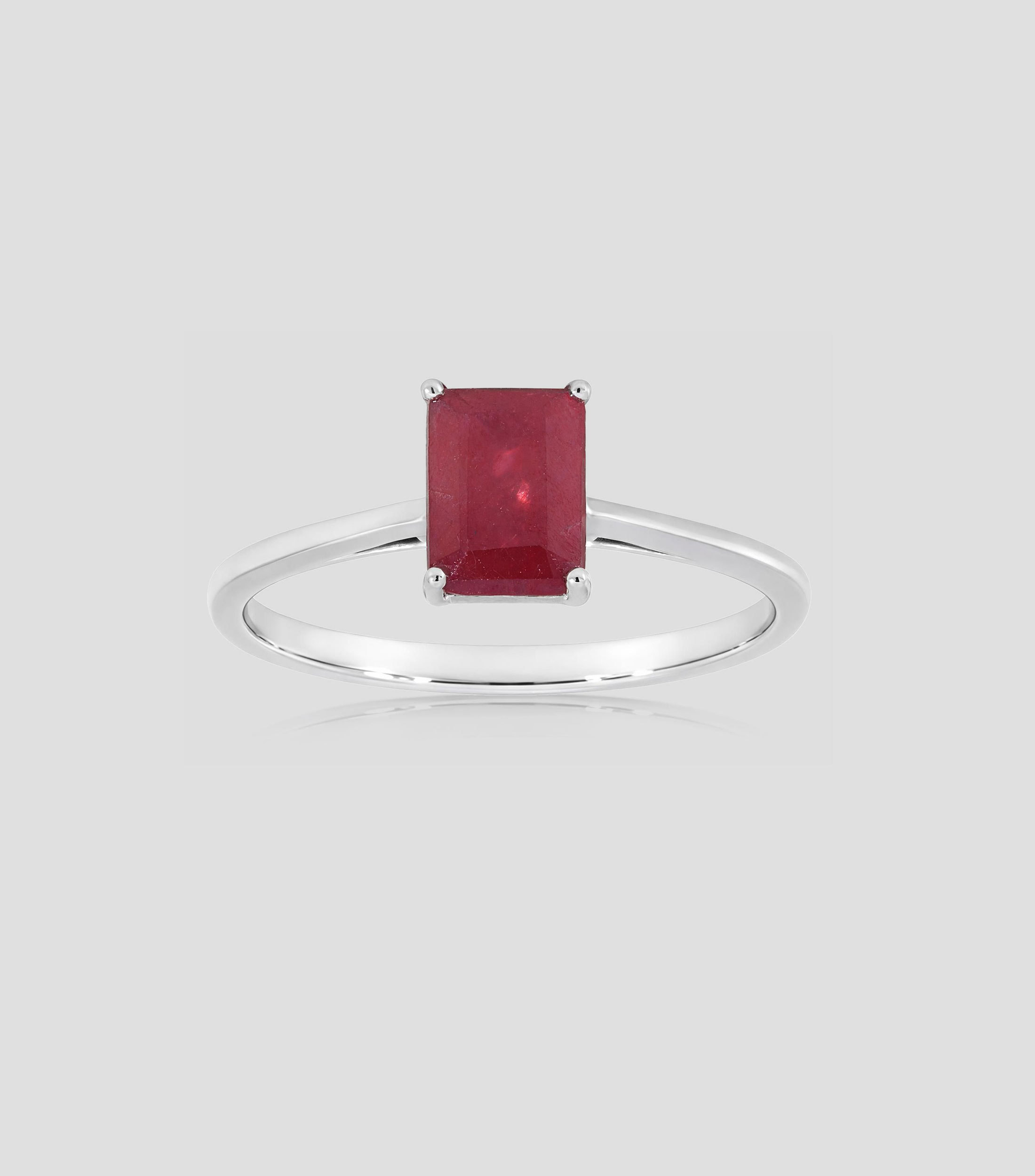 Anillo en Oro de 14 Kilates con Rubí Mujer