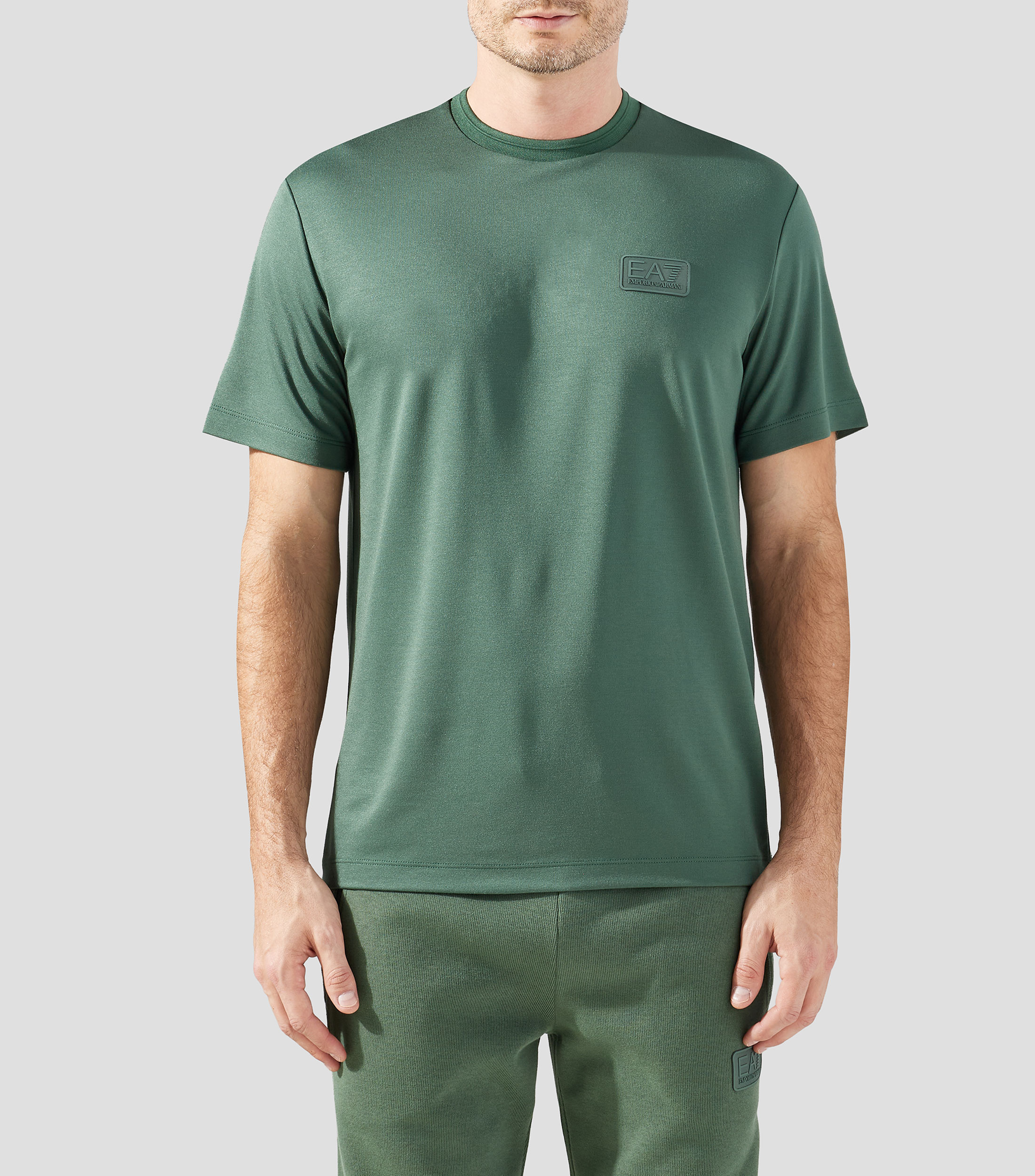 Playera cuello redondo manga corta lisa Hombre