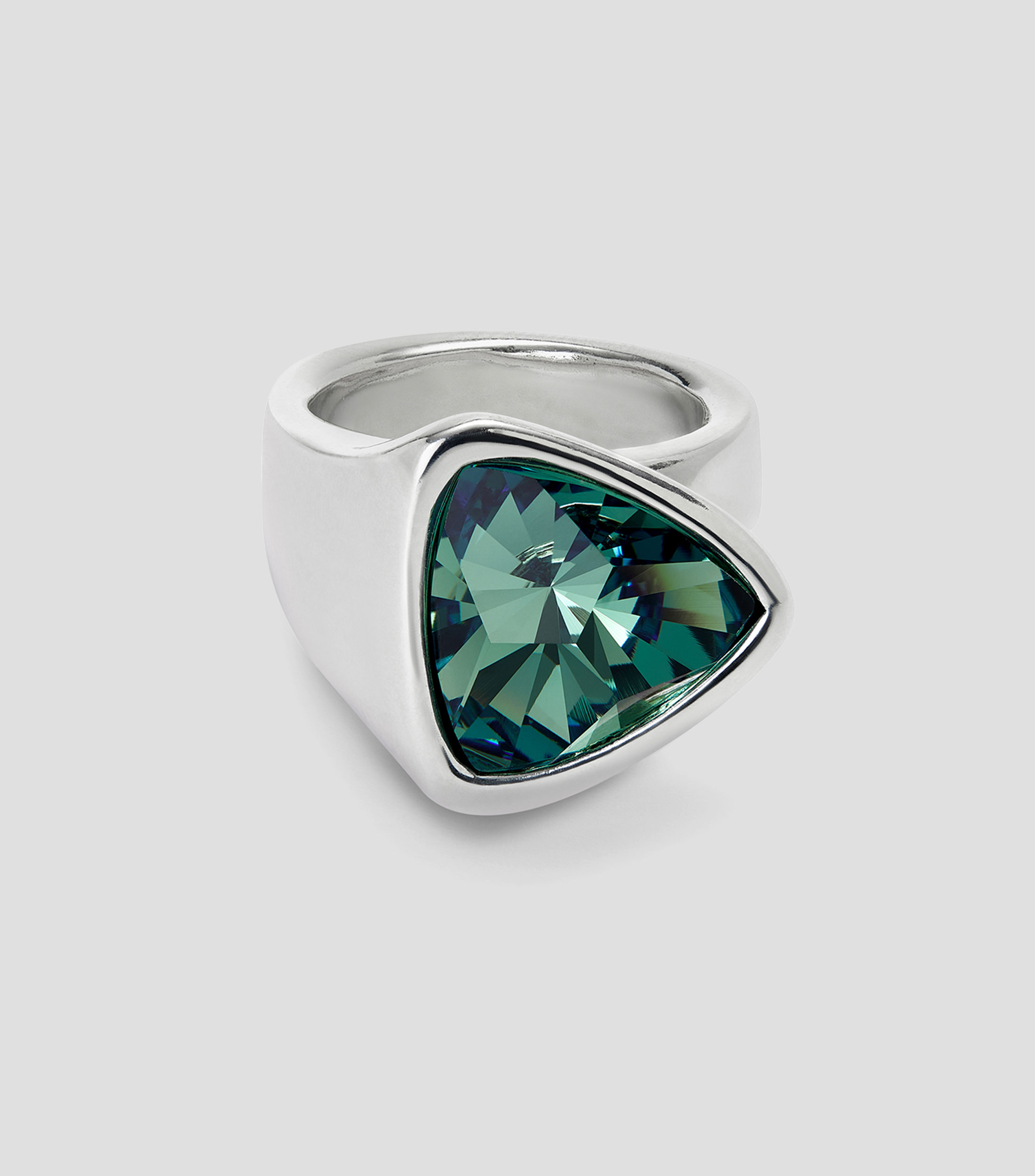 Anillo con triangulo Mujer