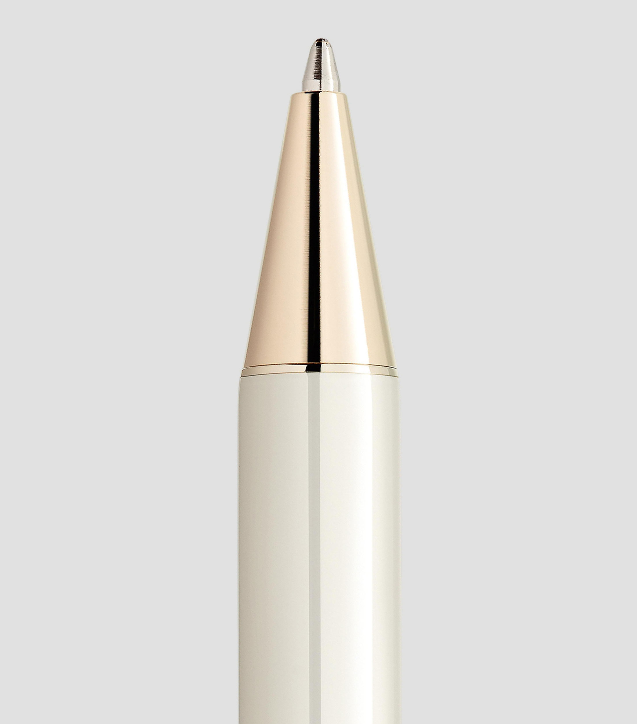 BP Heritage RN Baby Ivory color
