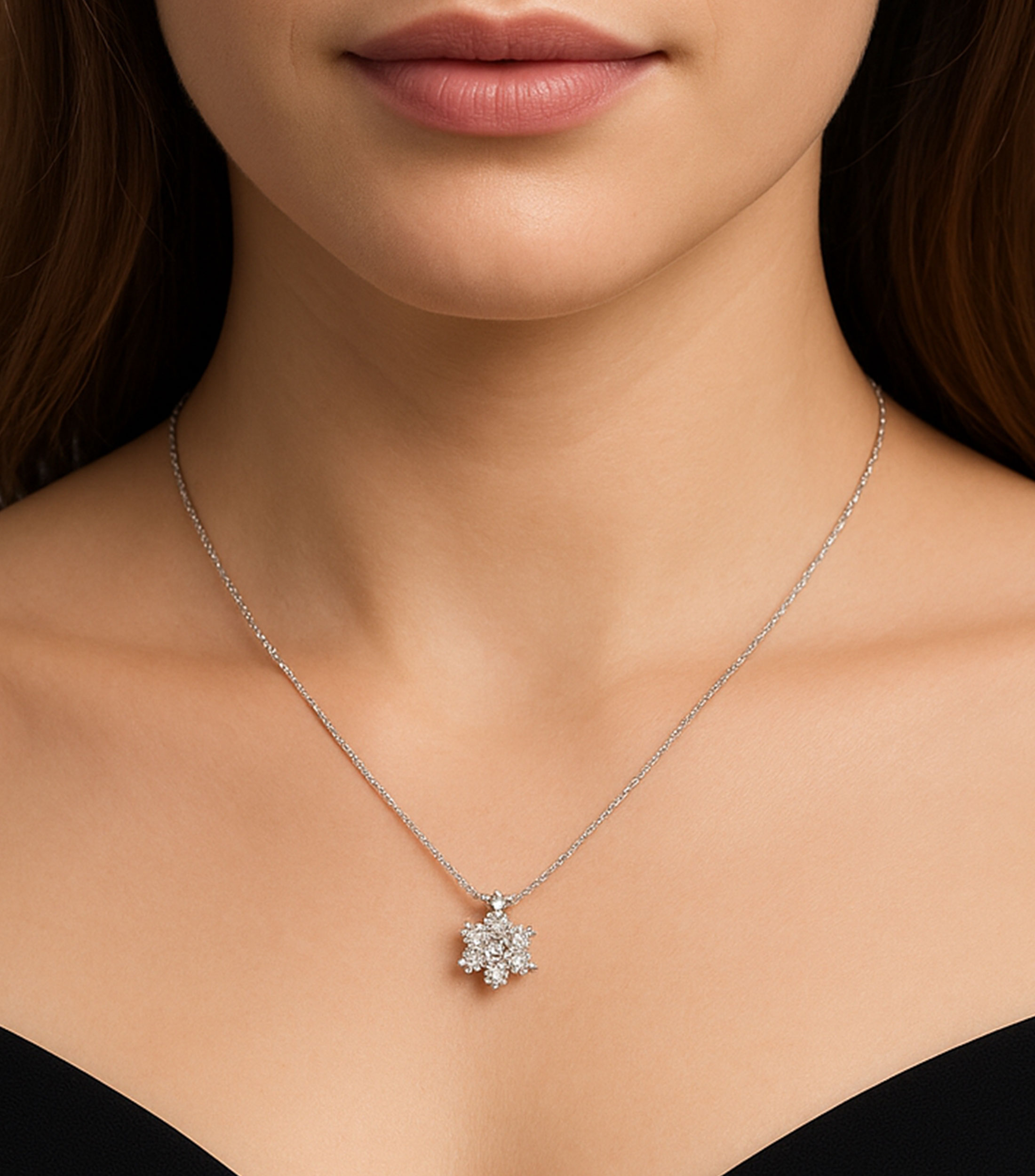 Collar en oro blanco 18 Kts con diamantes Mujer