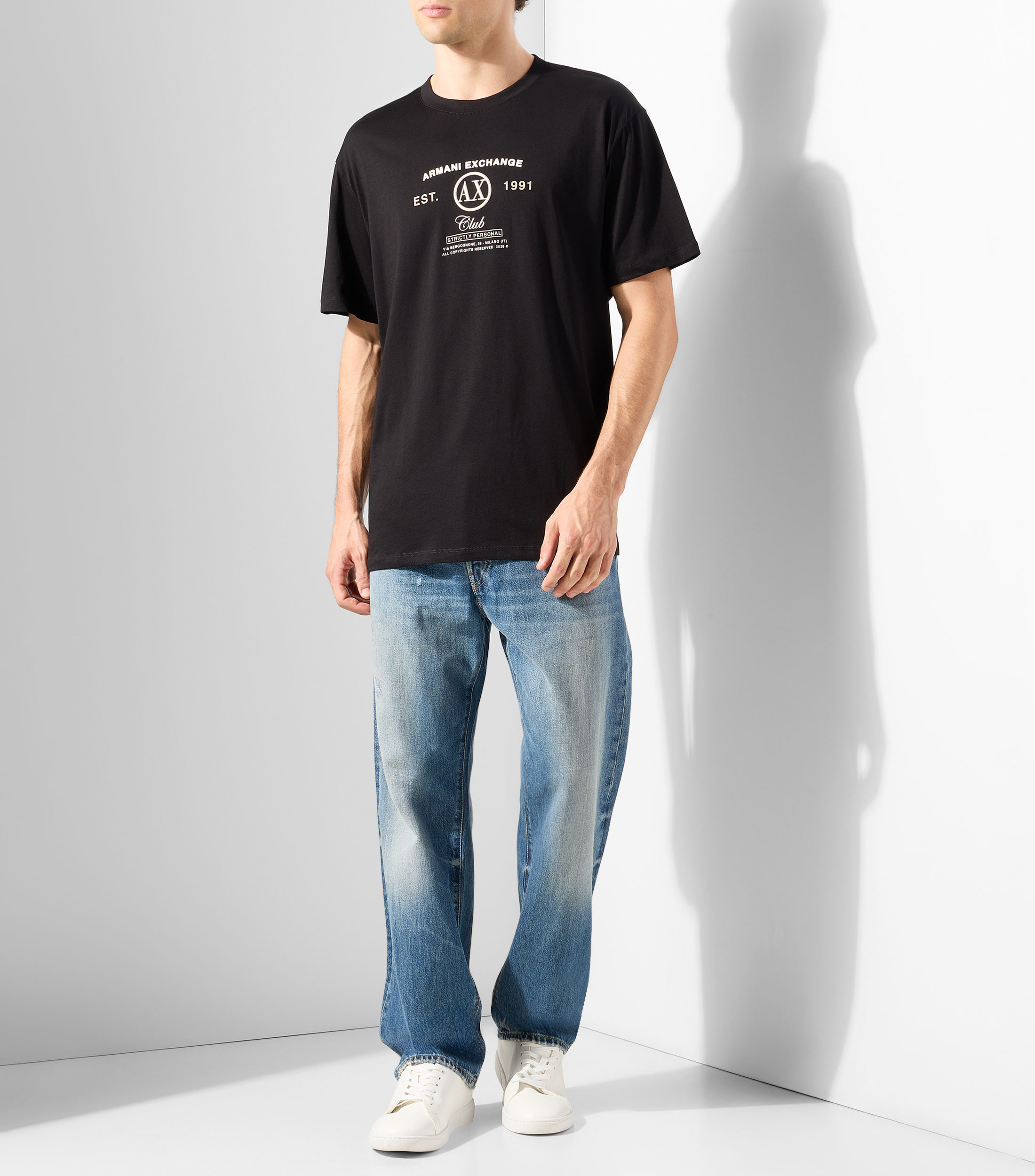 Playera cuello redondo manga corta estampada Hombre