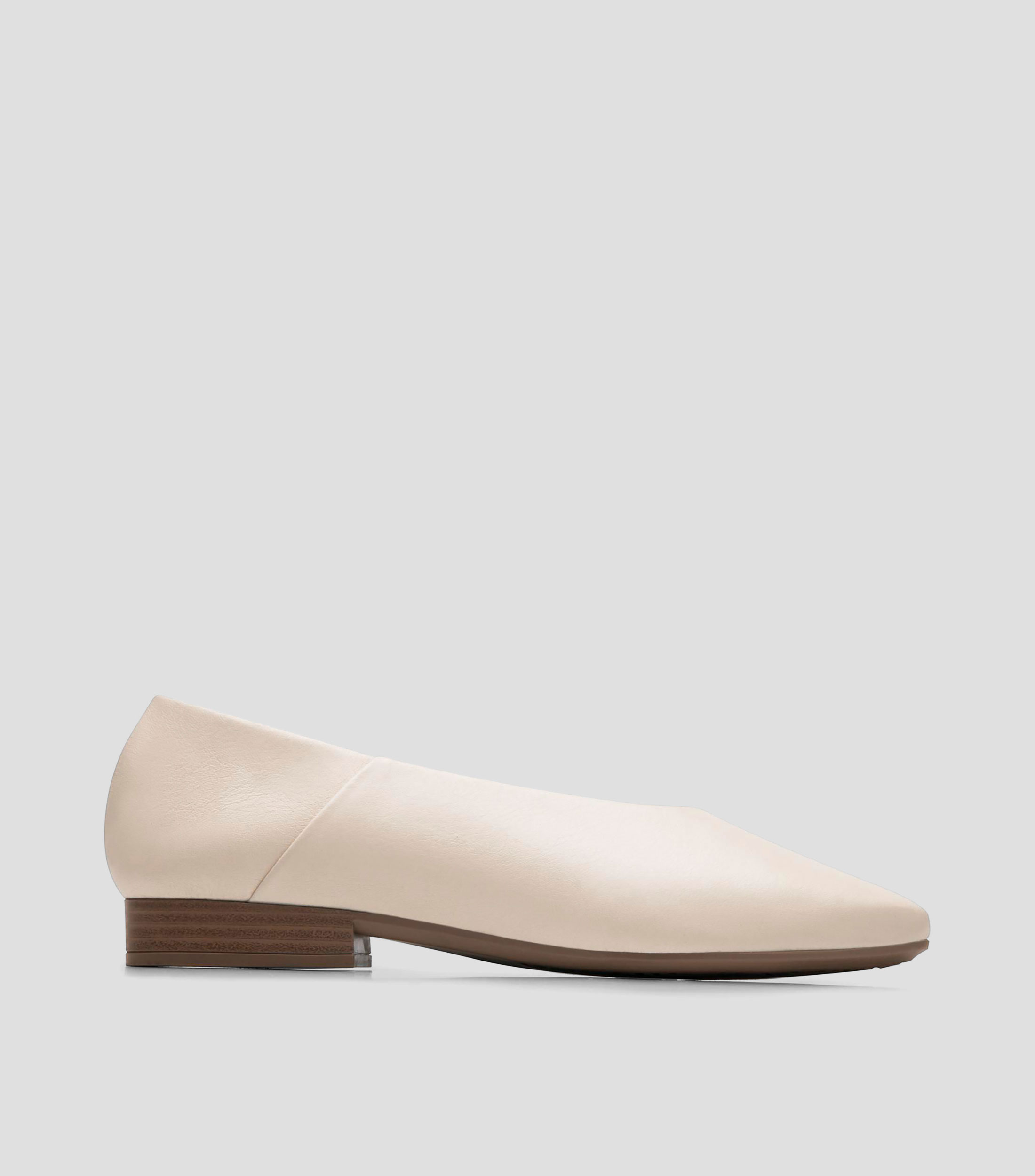 Flats con tacón bajo de media luna Mujer