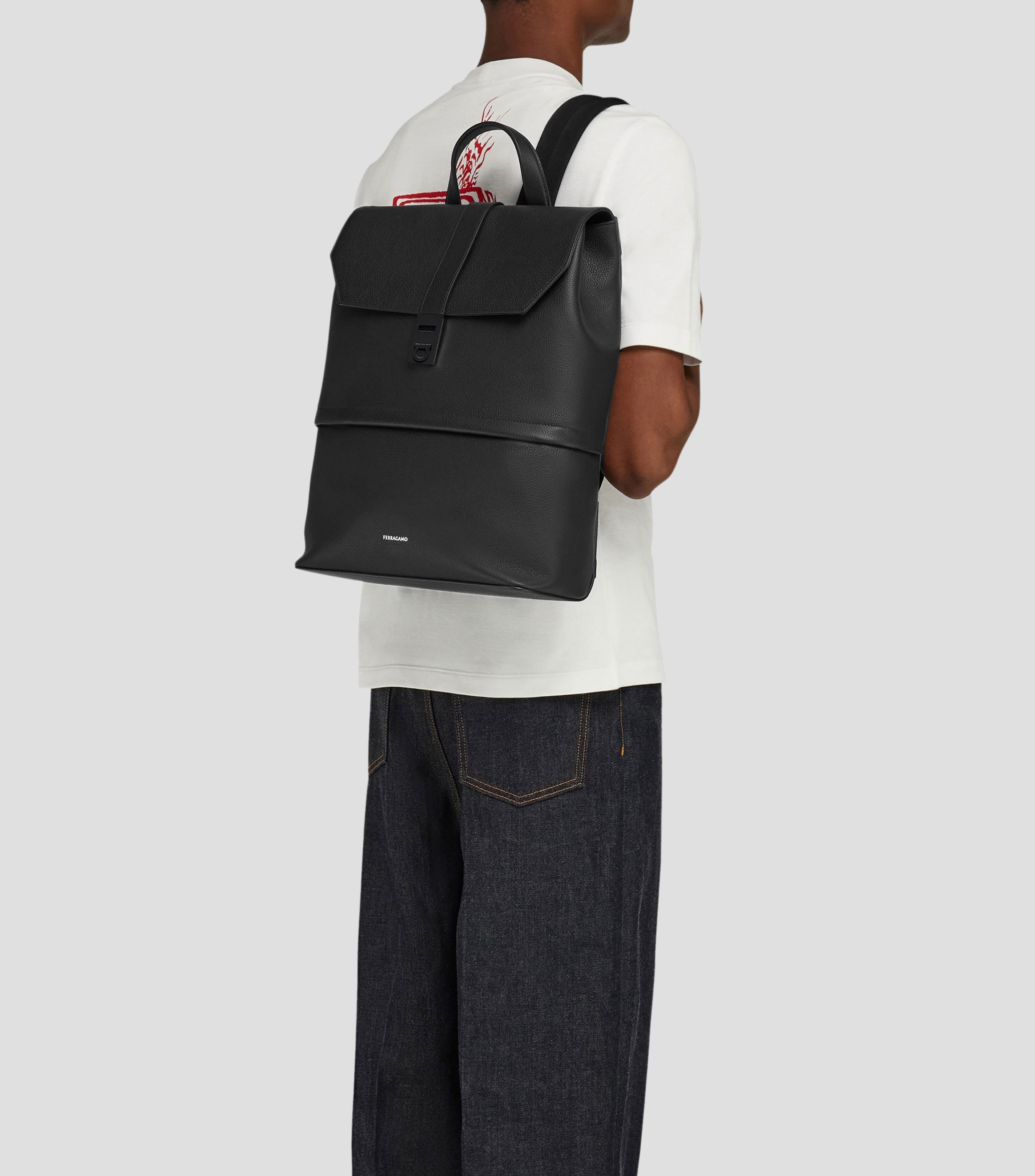 Mochila con hebilla Gancini Hombre