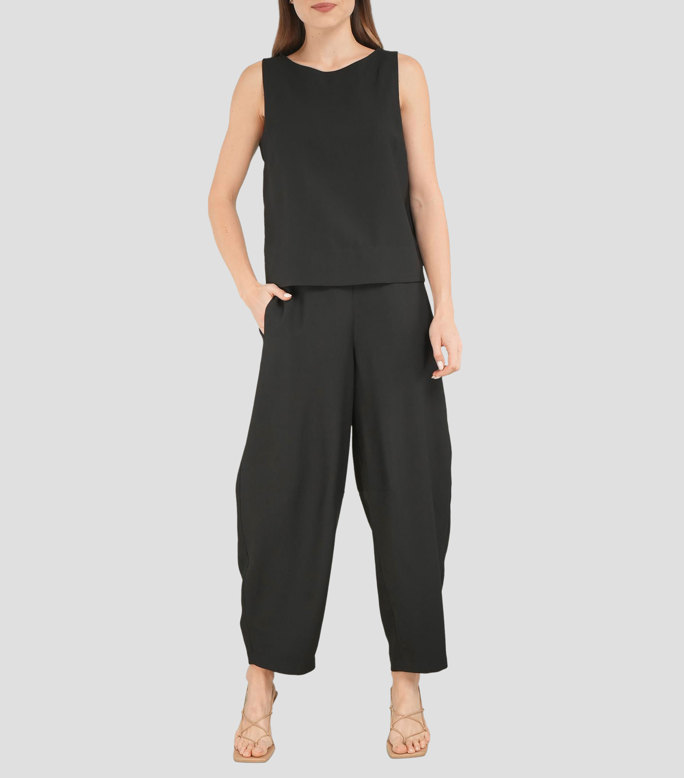 Blusa lisa sin mangas Mujer