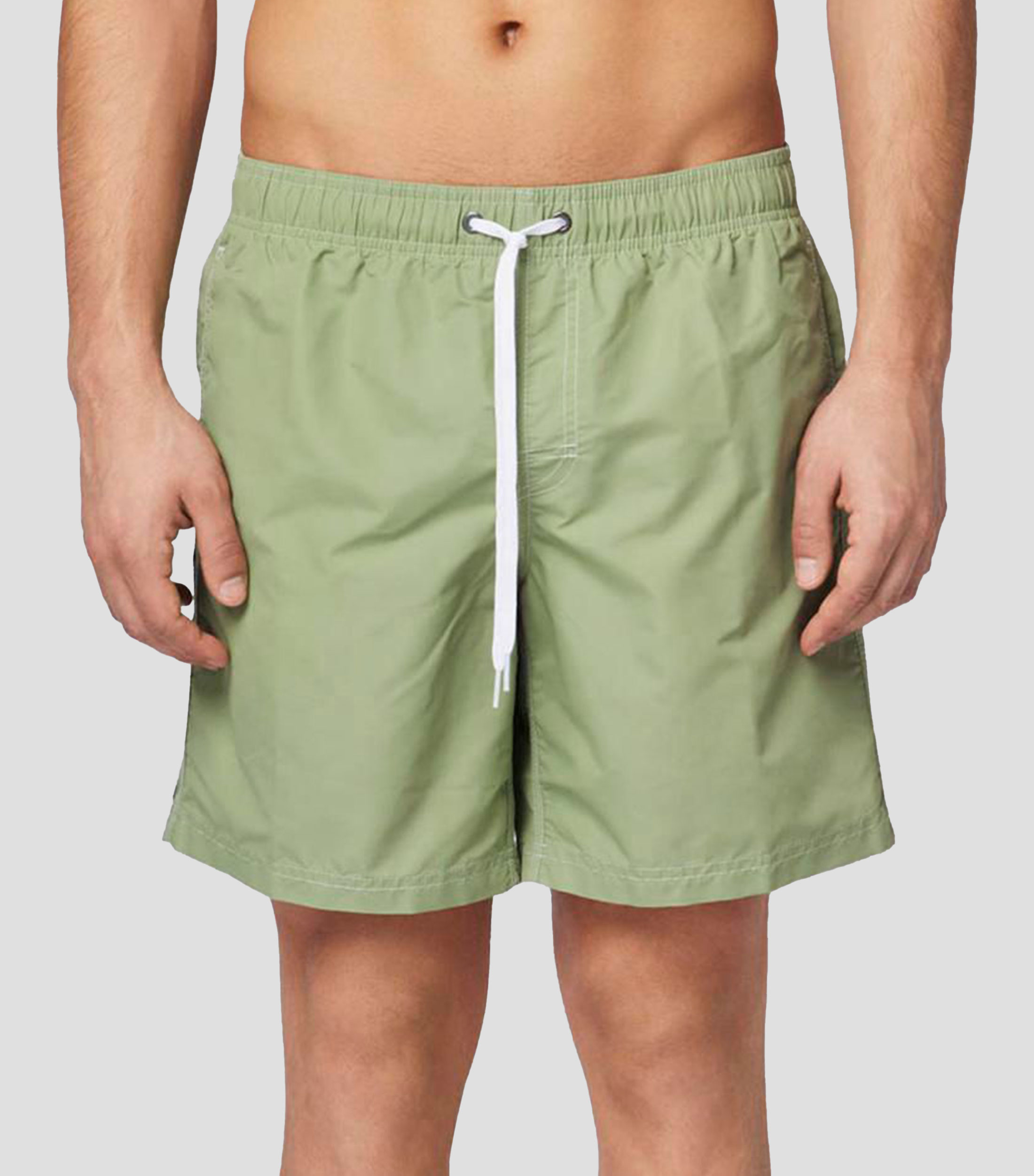 Traje de baño corto liso hombre