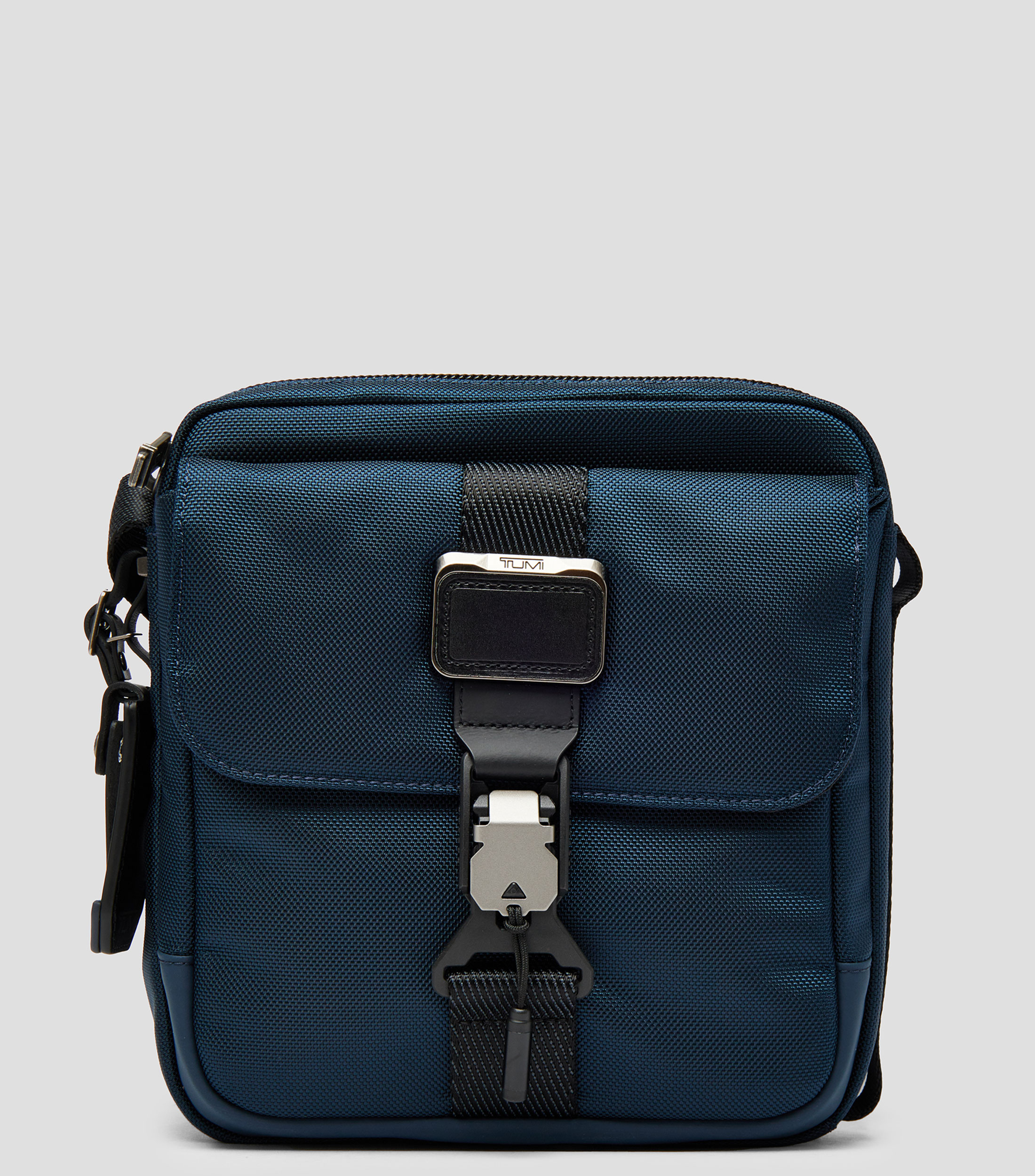 Bolso online tumi hombre