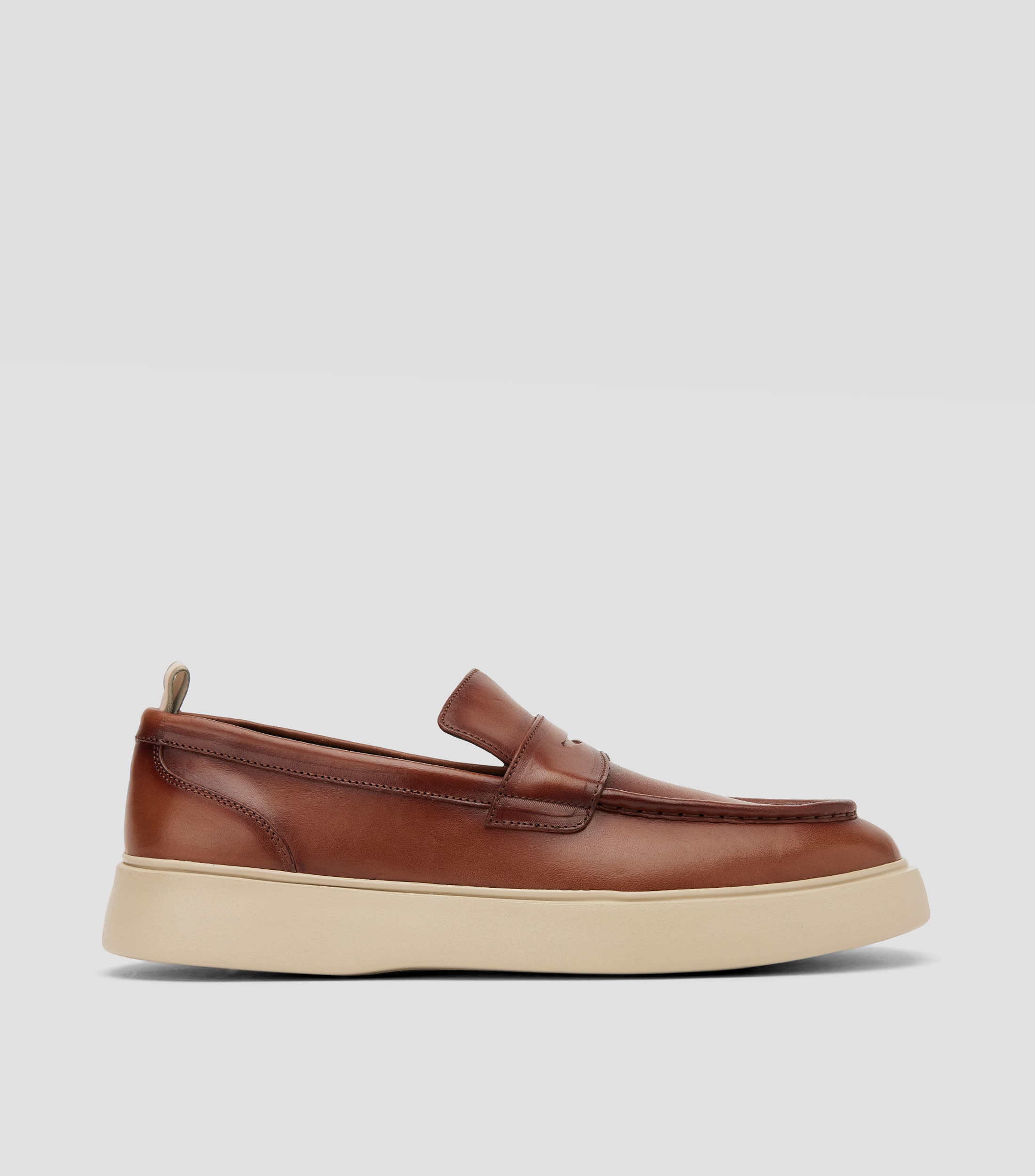 Zapatos casuales en piel Hombre
