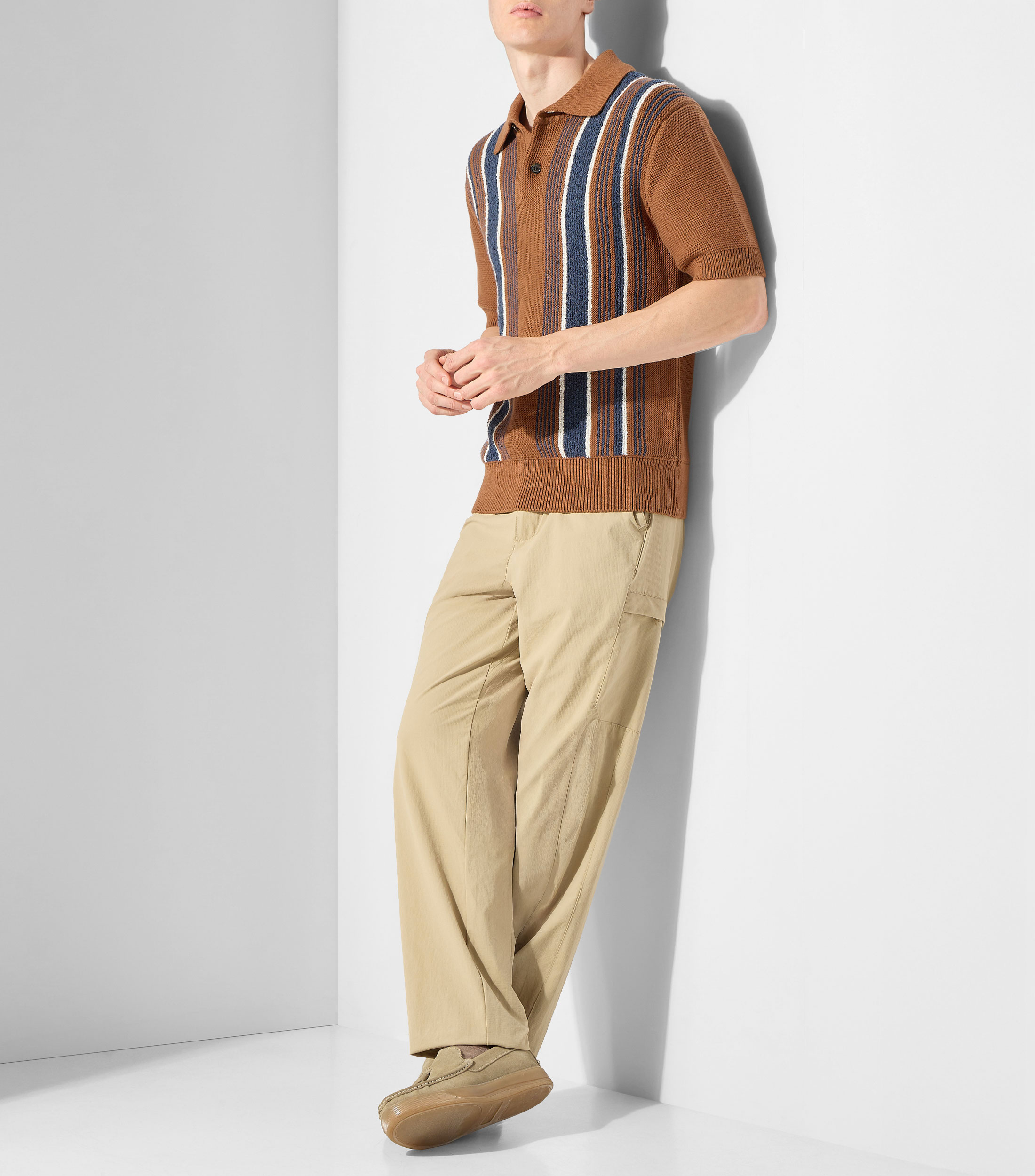 Pantalón con cinturón Hombre