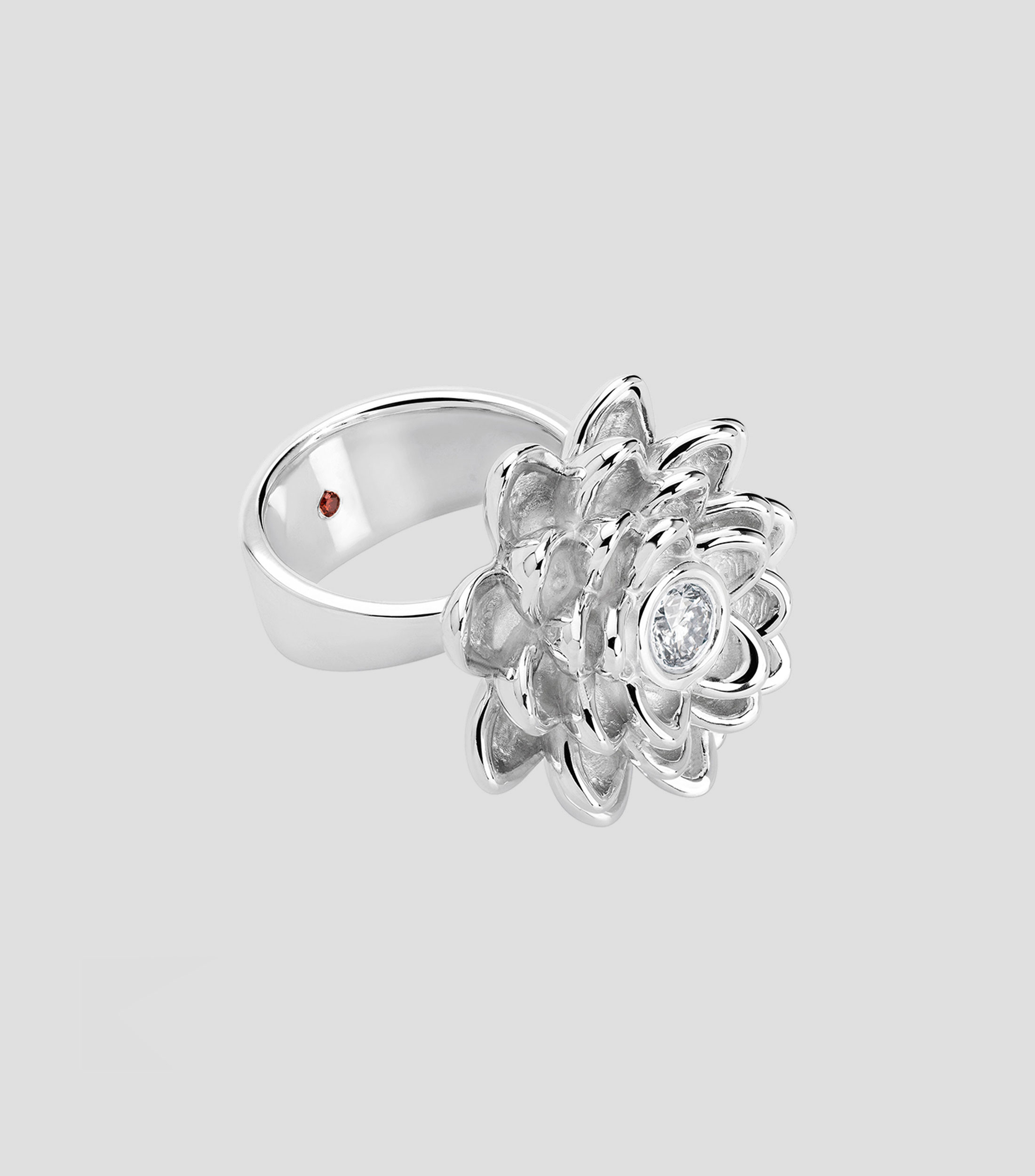 Anillo en plata Dalia Diamantes Mujer