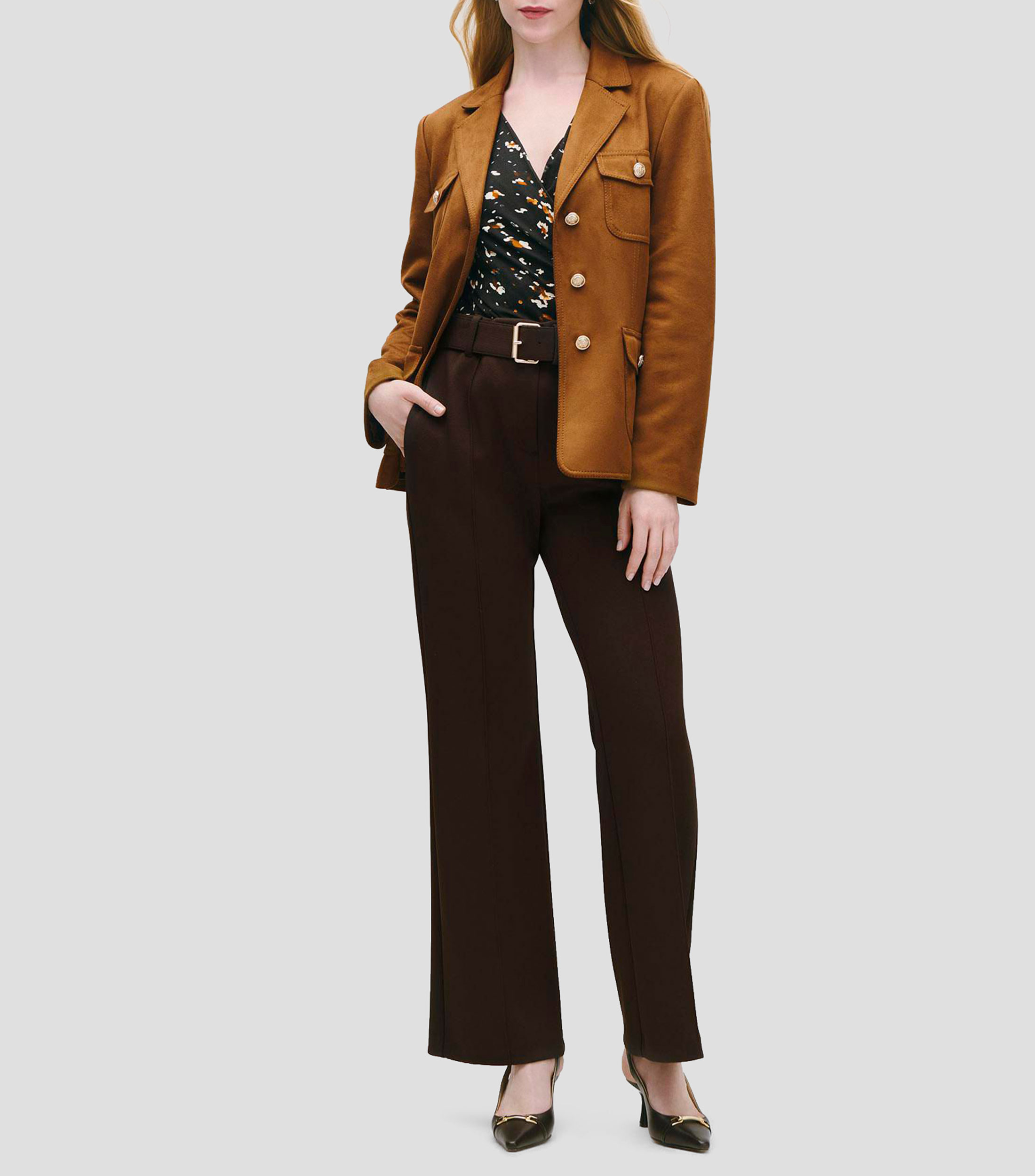 Pantalón Recto Fluido Tiro Alto Chocolate Stretch con Cinturón Mujer