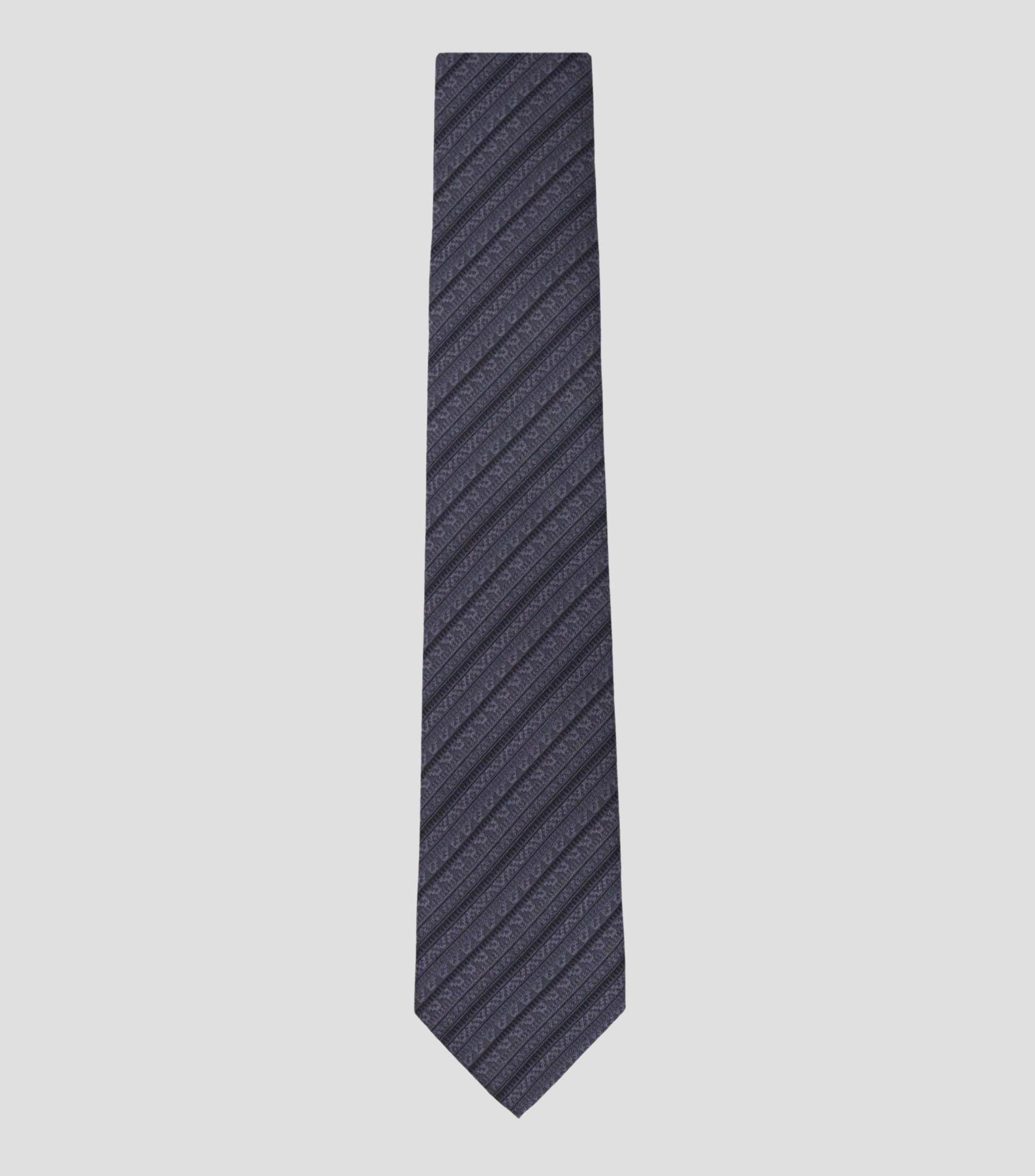 Corbata delgada de seda gris con grecas prehispánicas