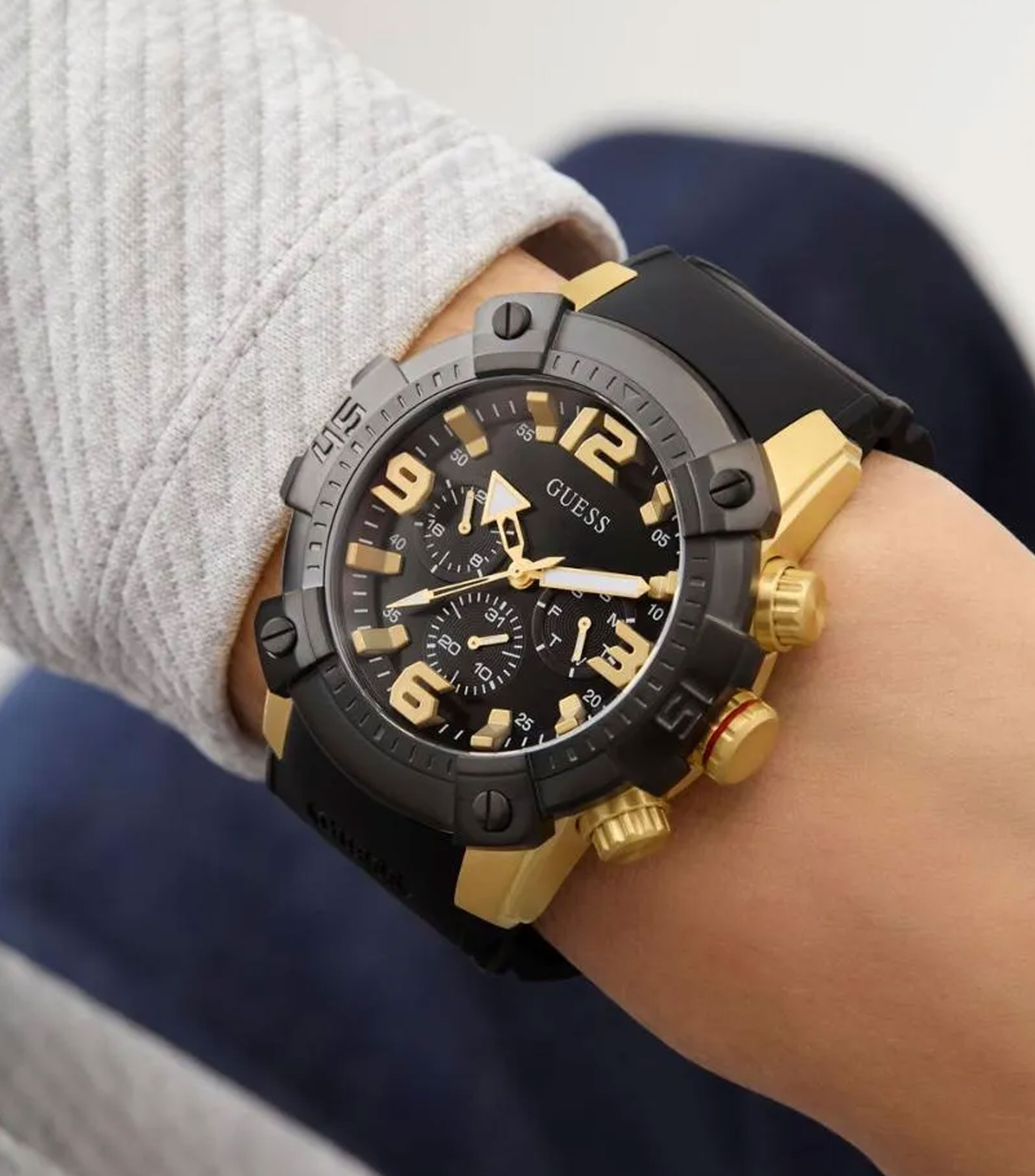 Reloj para hombre Linebacker Casual Negro, Dorado
