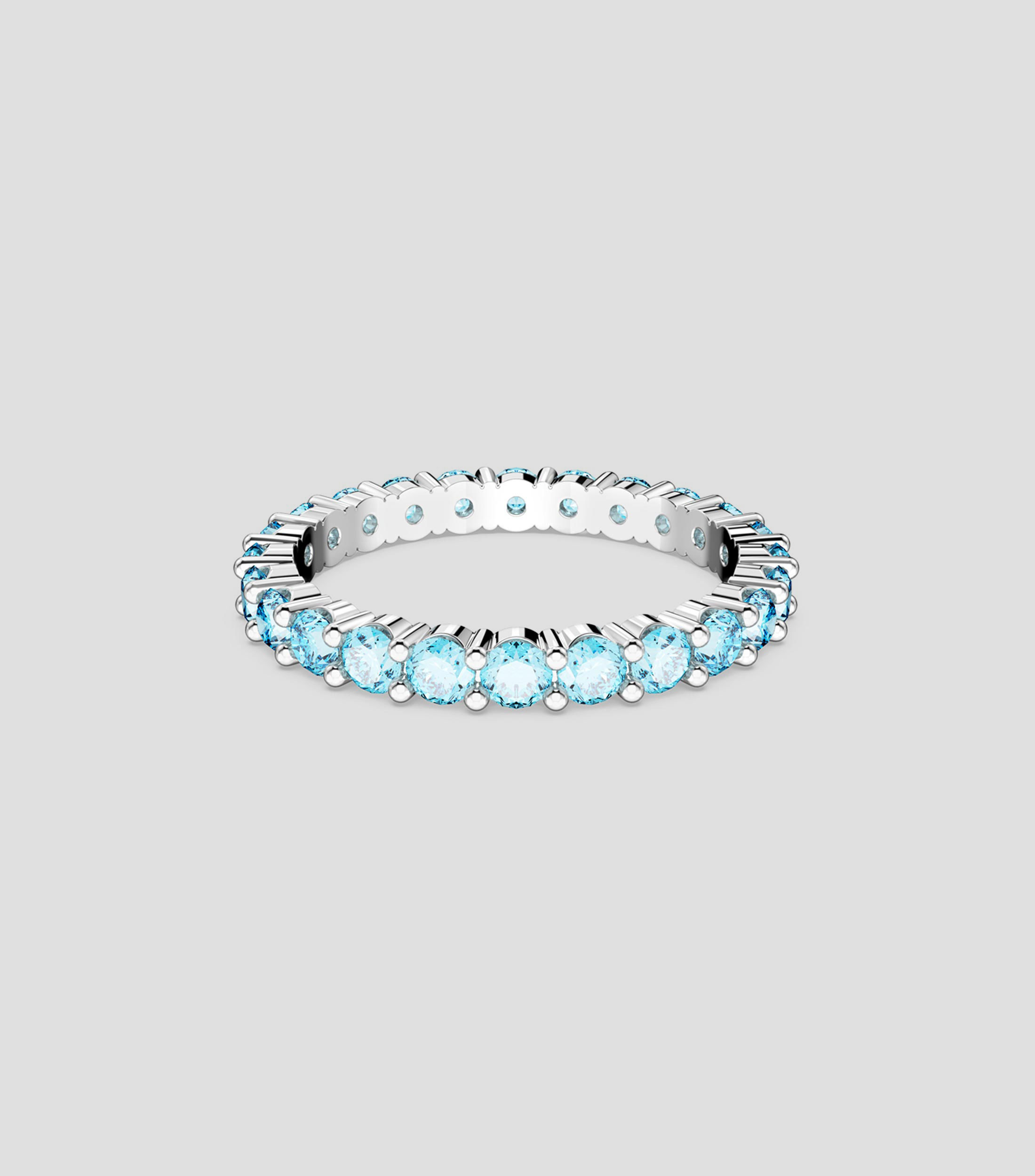 Anillo con incrustacion de zirconias Mujer