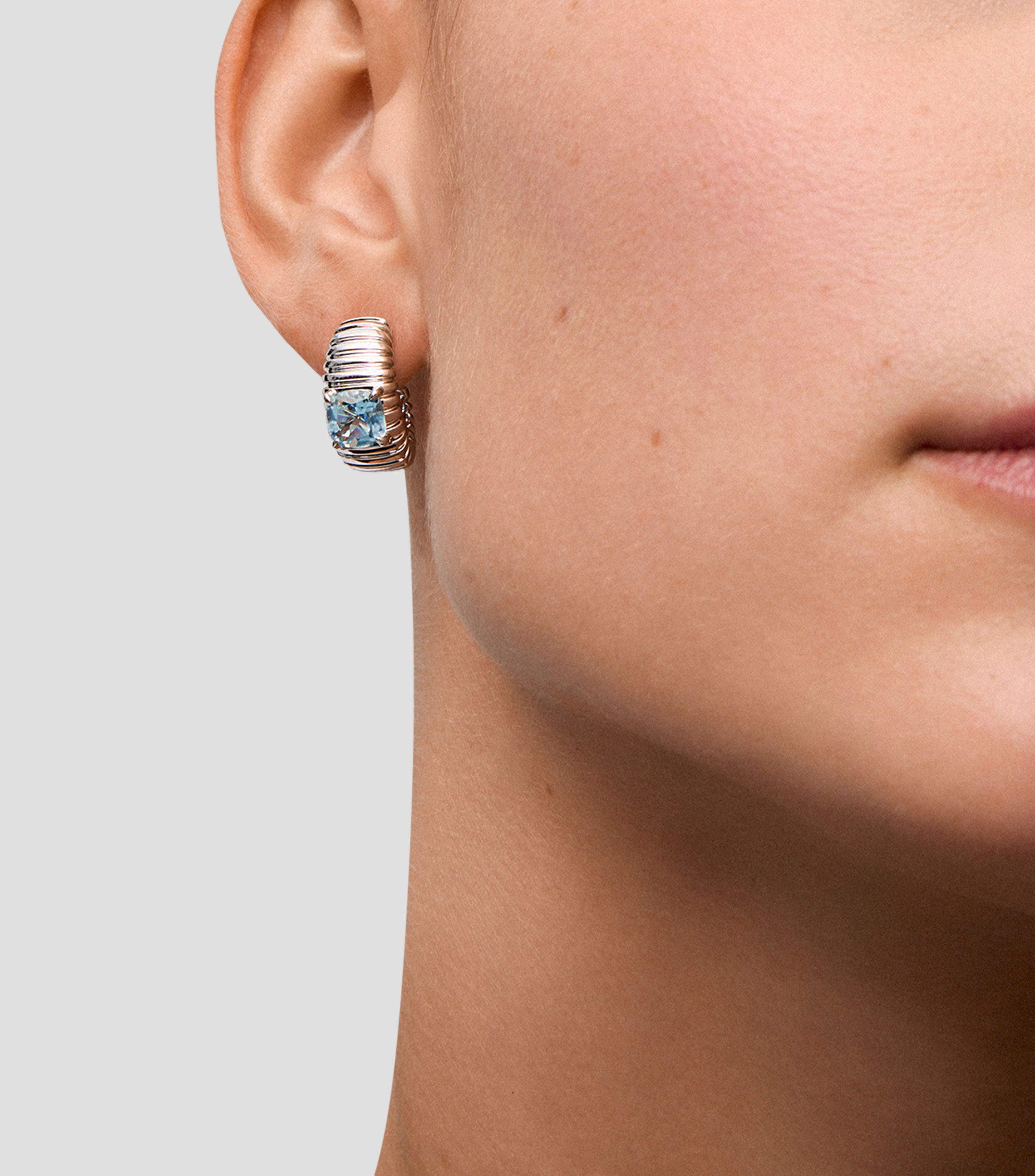 Pendientes en Plata .925 con topacios azul Sky Mujer