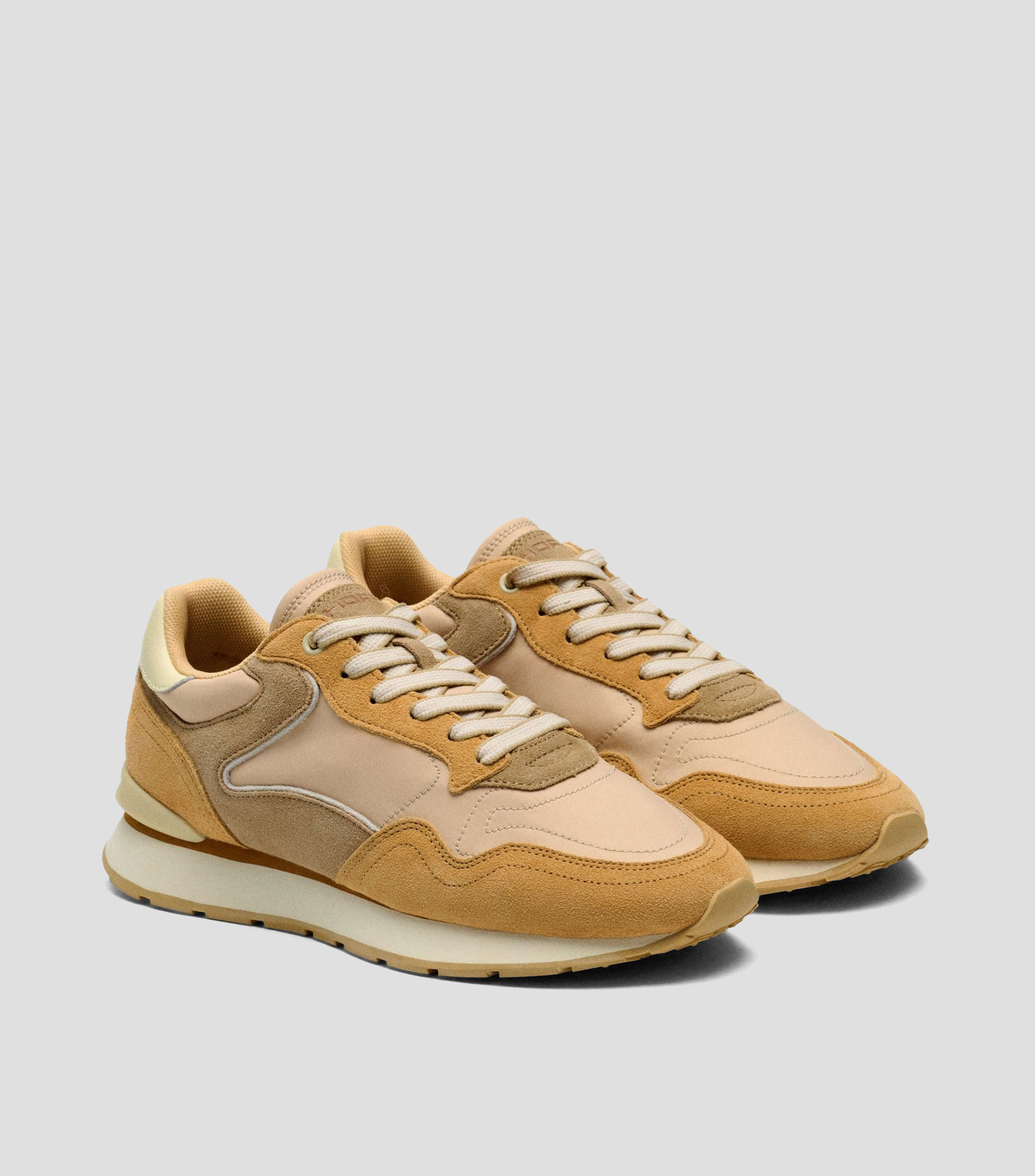Tenis casuales City de piel Mujer
