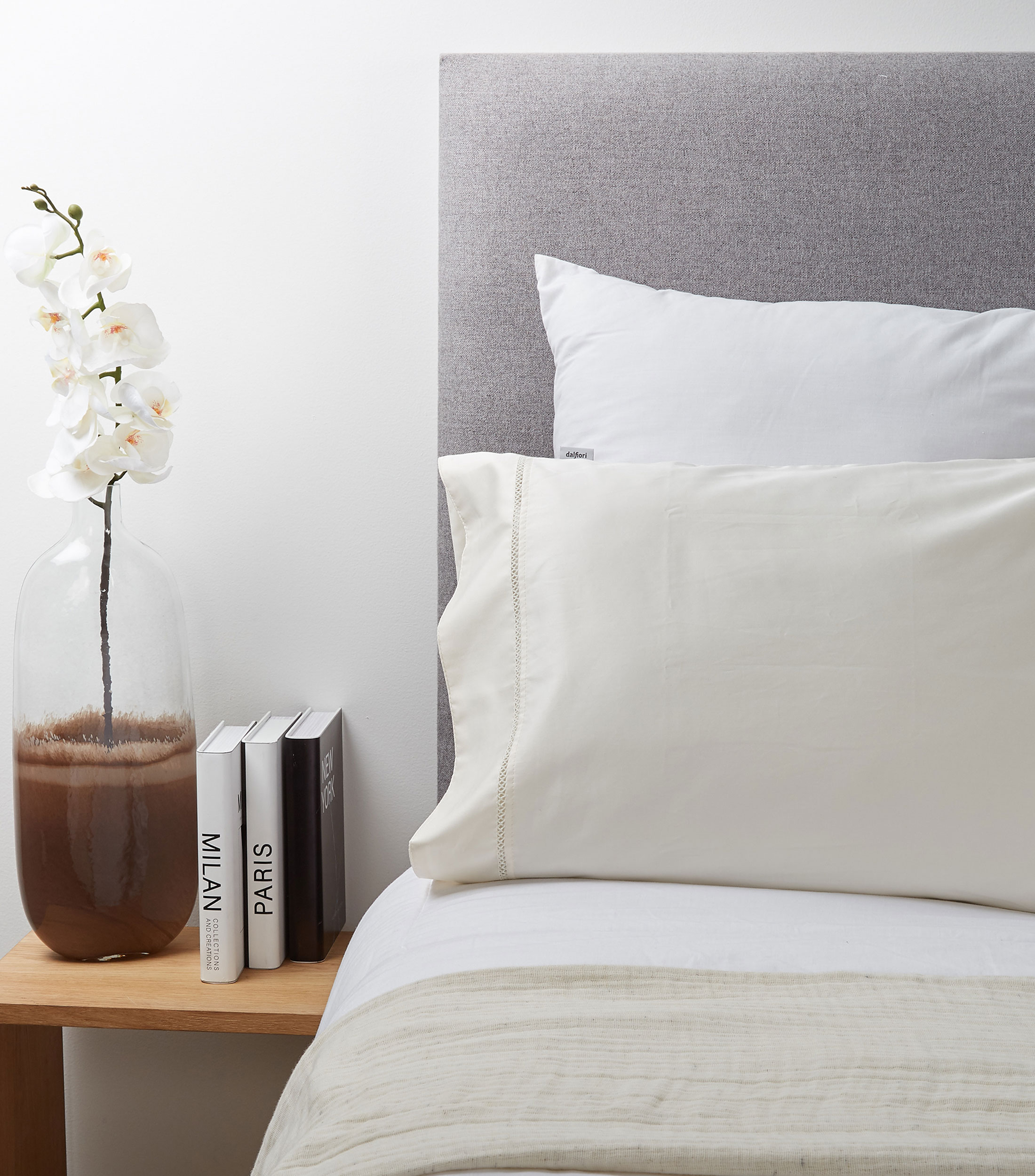 Funda decorativa para almohada Estandar Graham Marfil