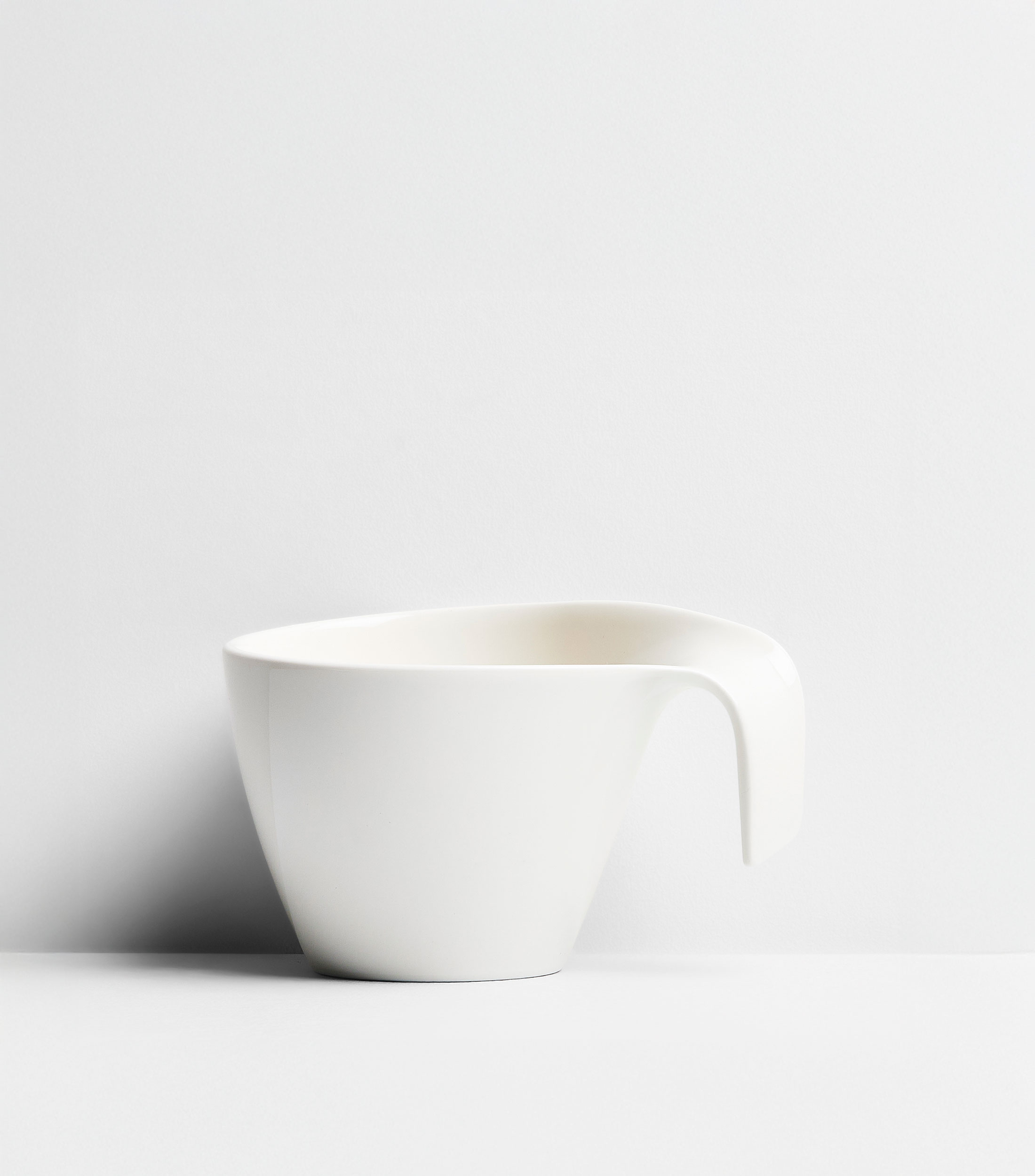 Taza para desayuno Flow blanca