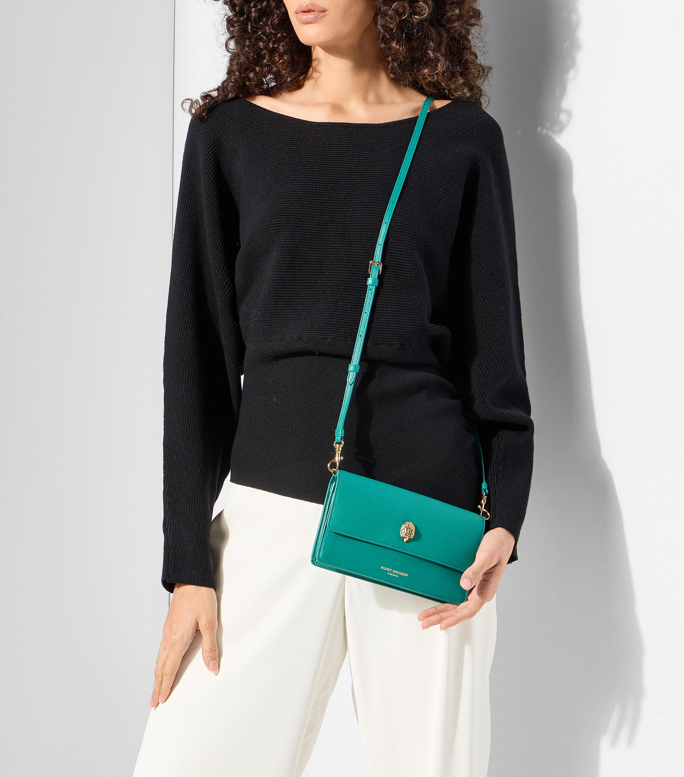 Bolsa crossbody en piel Sloane Soft lisa Mujer