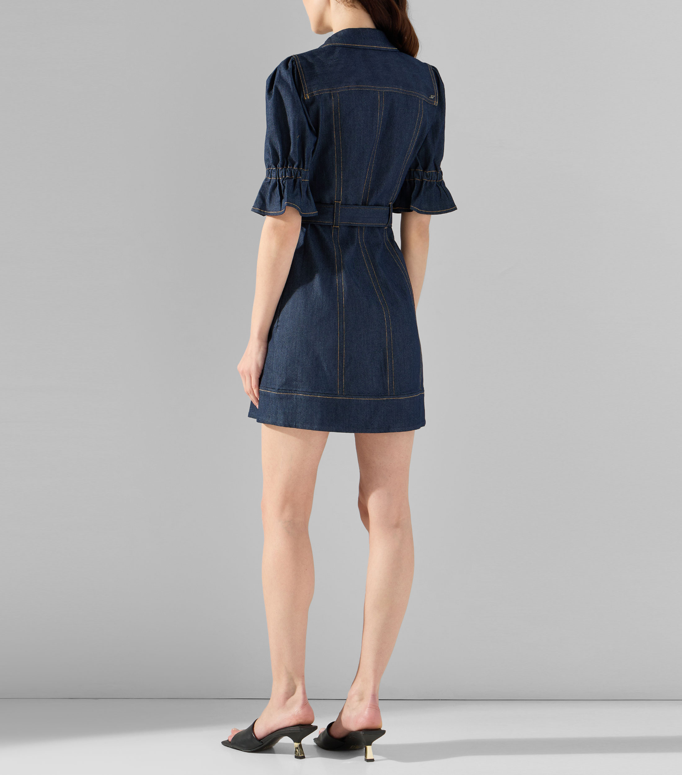 Vestido corto liso Mujer