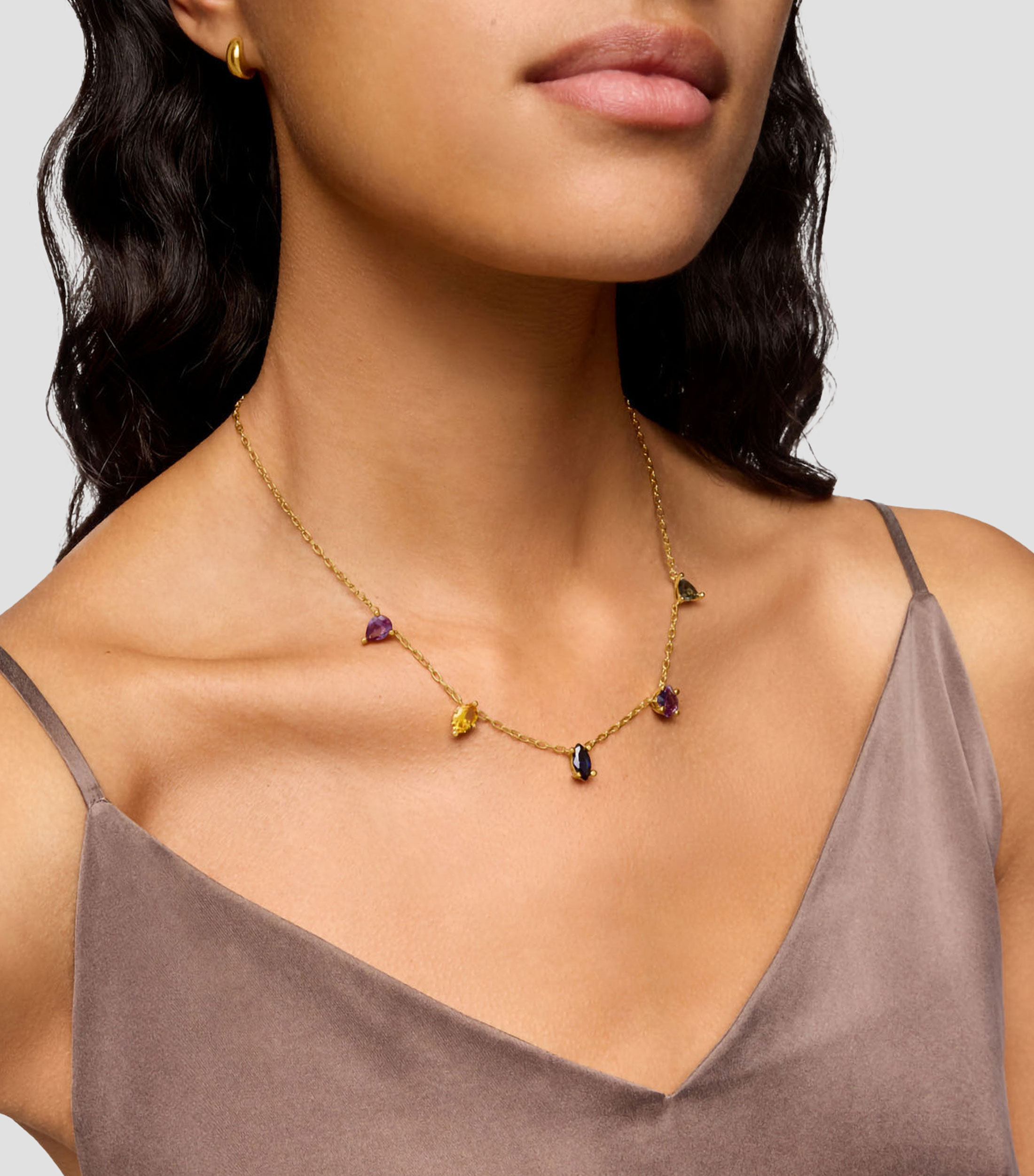 Collar corto Mujer