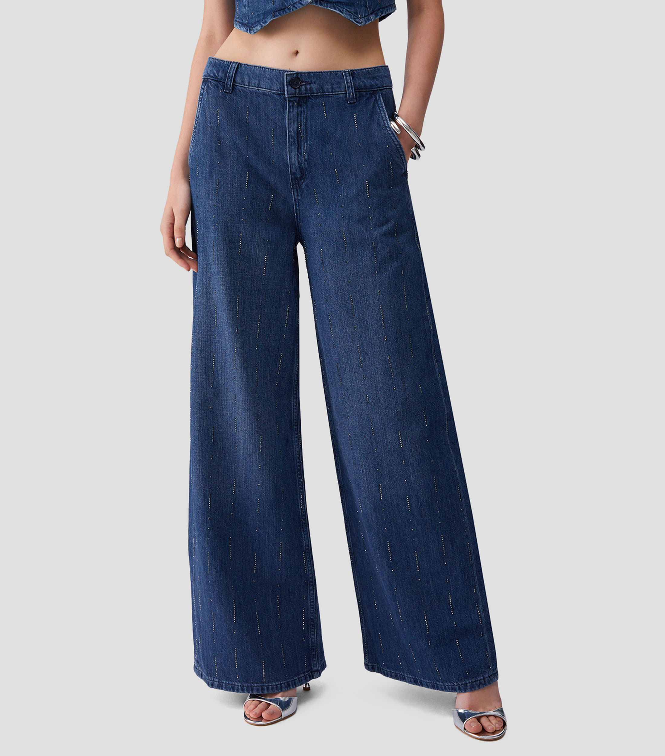 Jeans acampanado Mujer