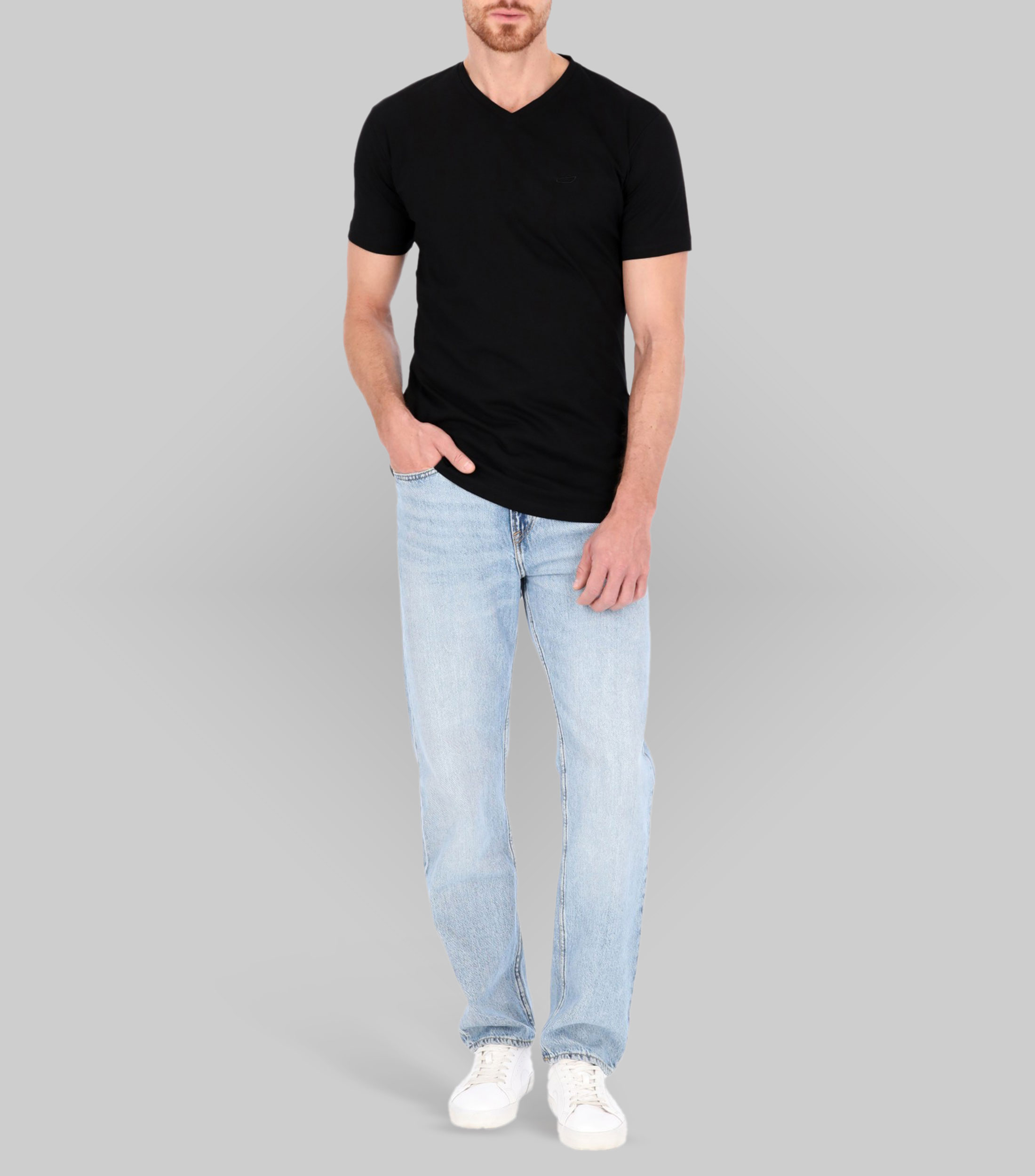 Playera de cuello V con manga corta Hombre