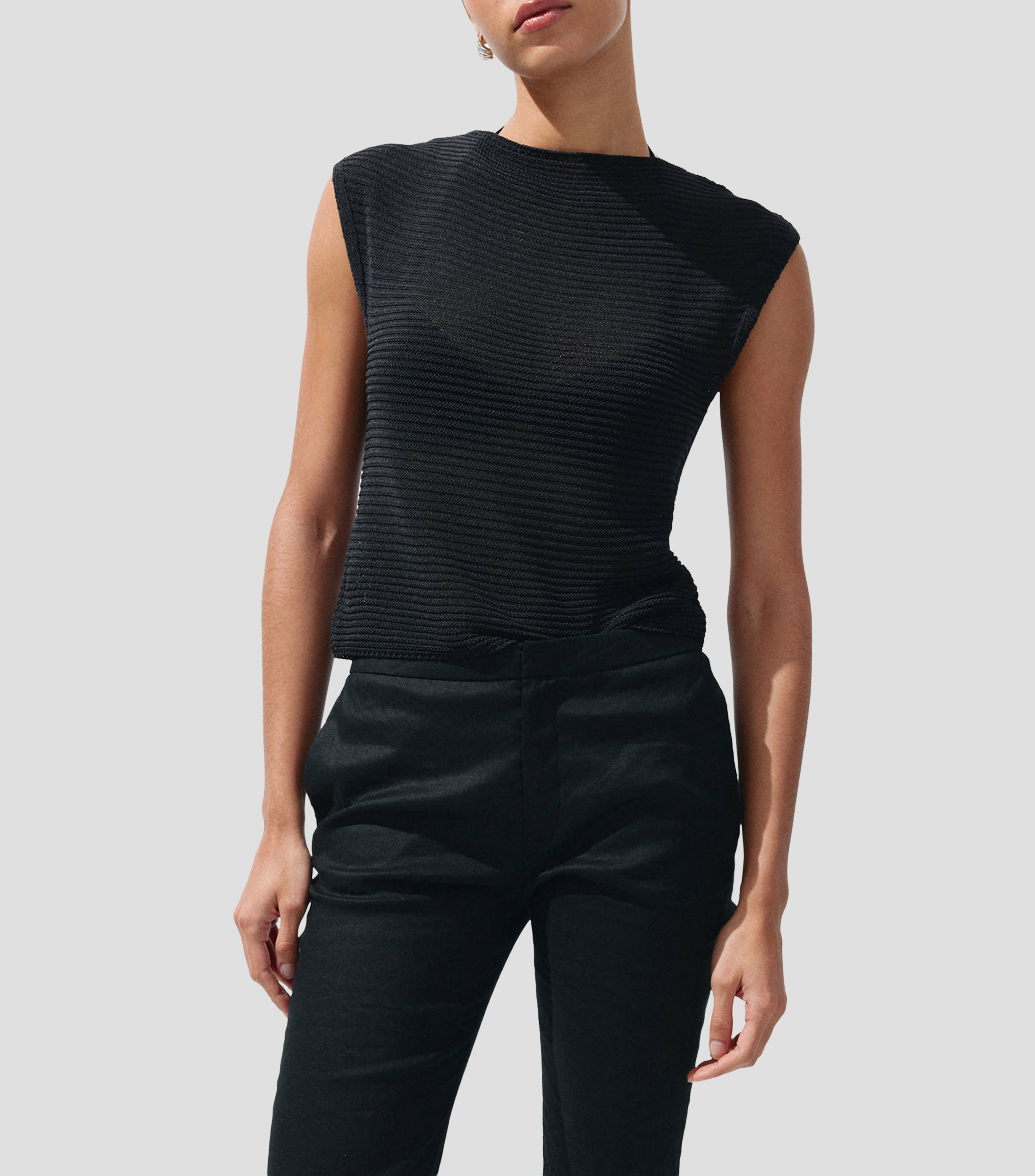 Suéter cuello redondo Mujer