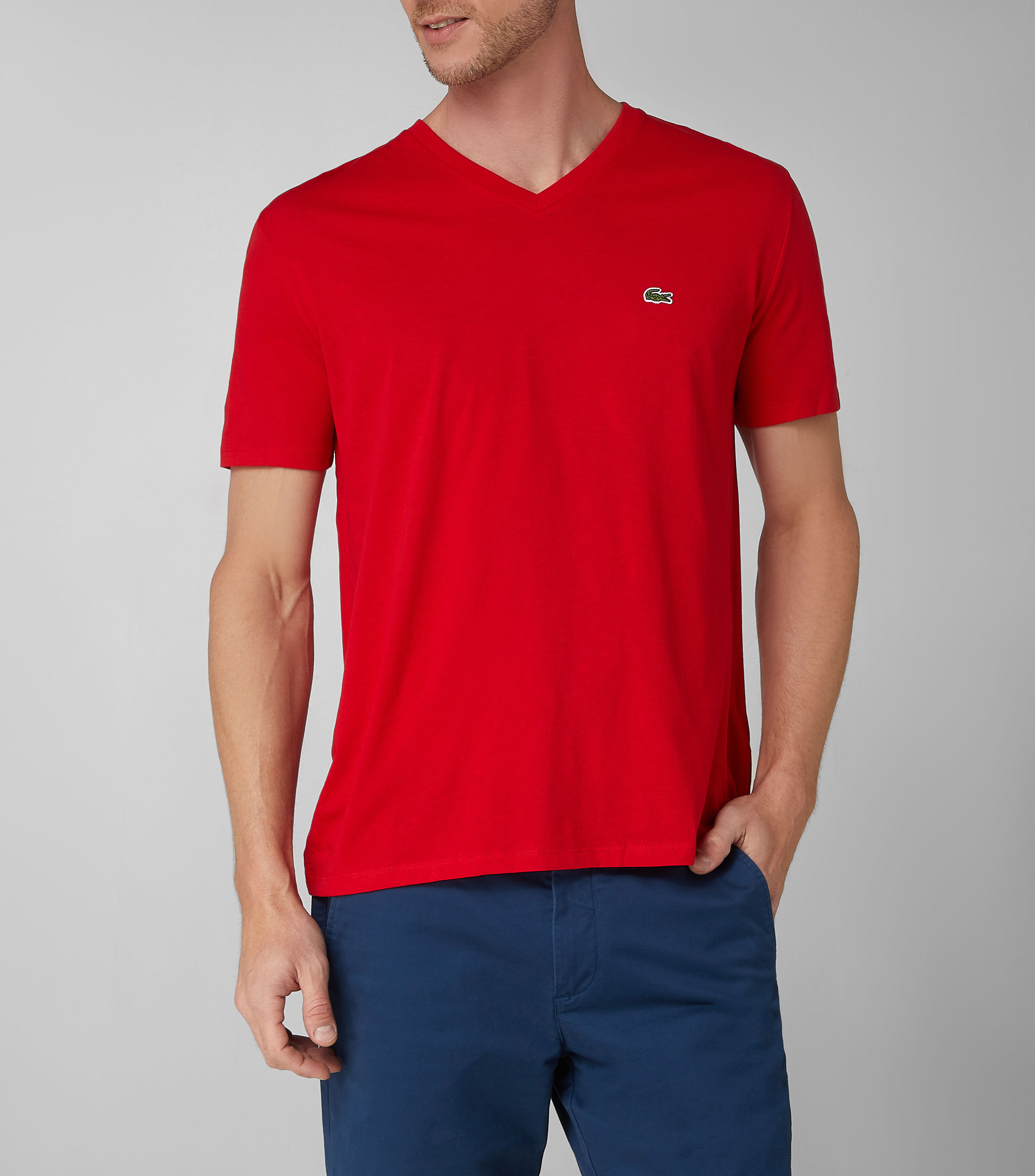 Playera Cuello V Manga Corta Hombre