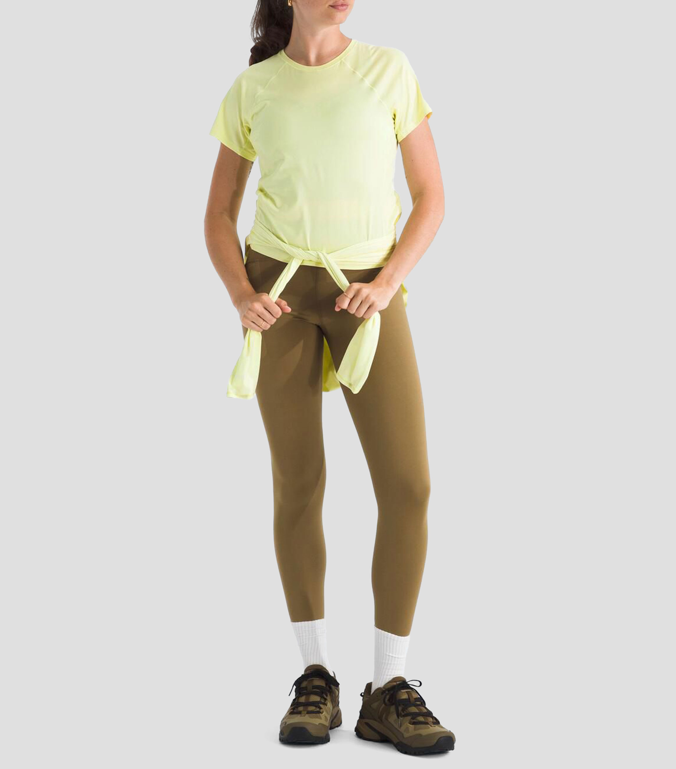 Playera para entrenamiento Jaida cuello redondo manga corta lisa Mujer