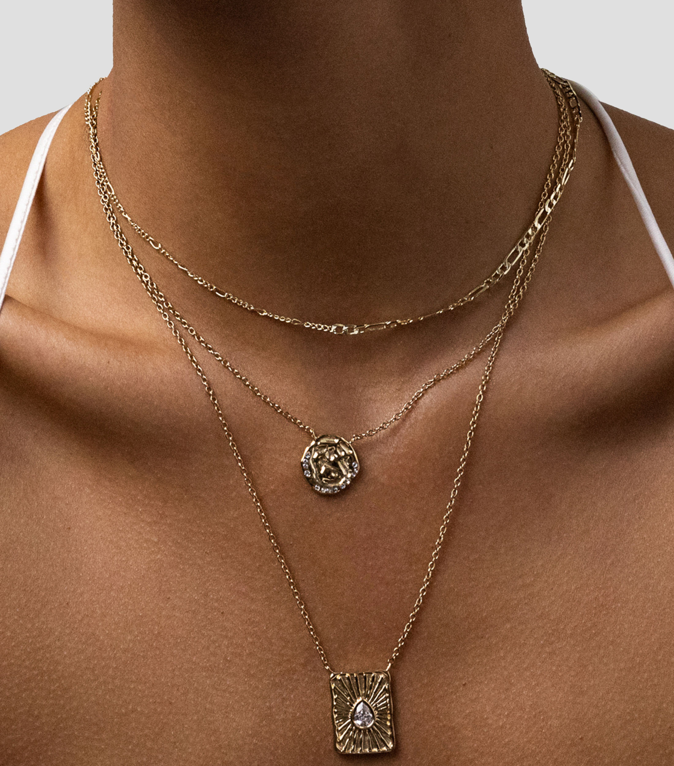 Collar con dije y cristales Mujer
