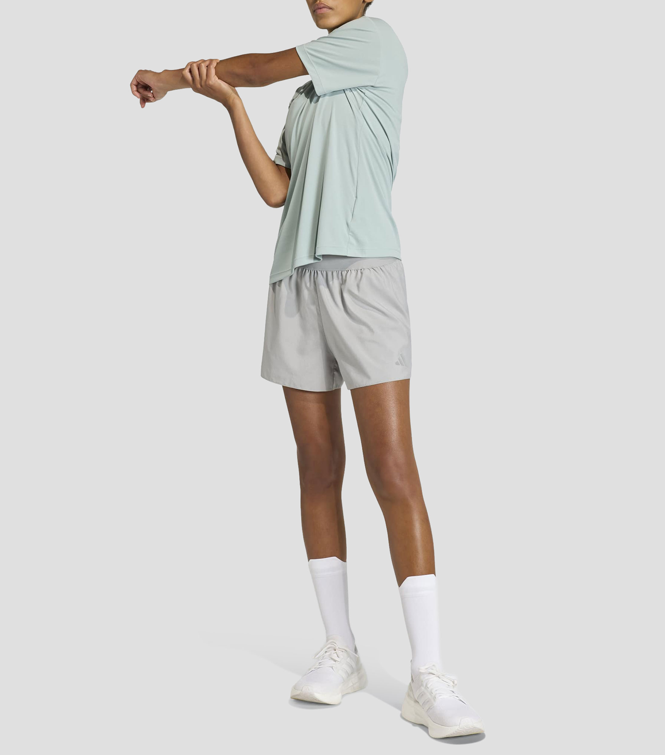 Playera para correr Running Essentials lisa Mujer
