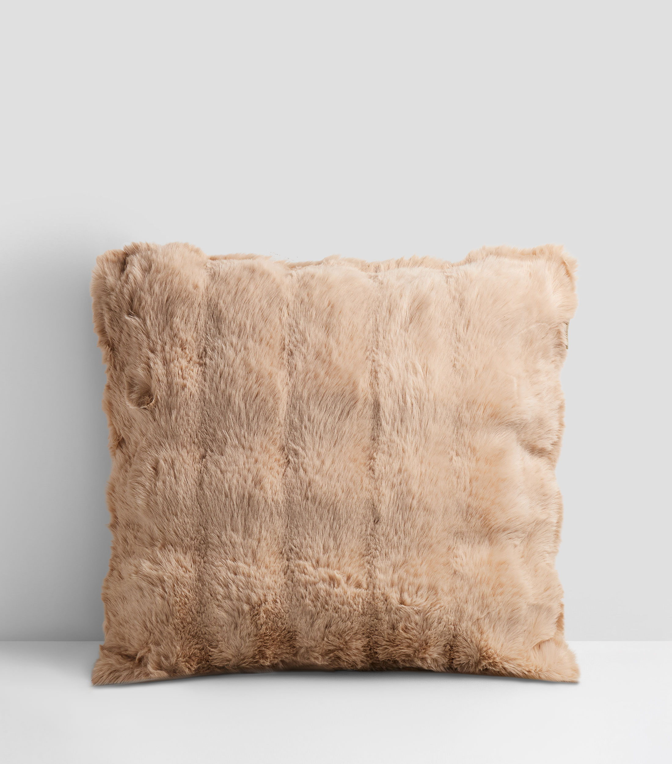 Cojín decorativo Plush Ivory