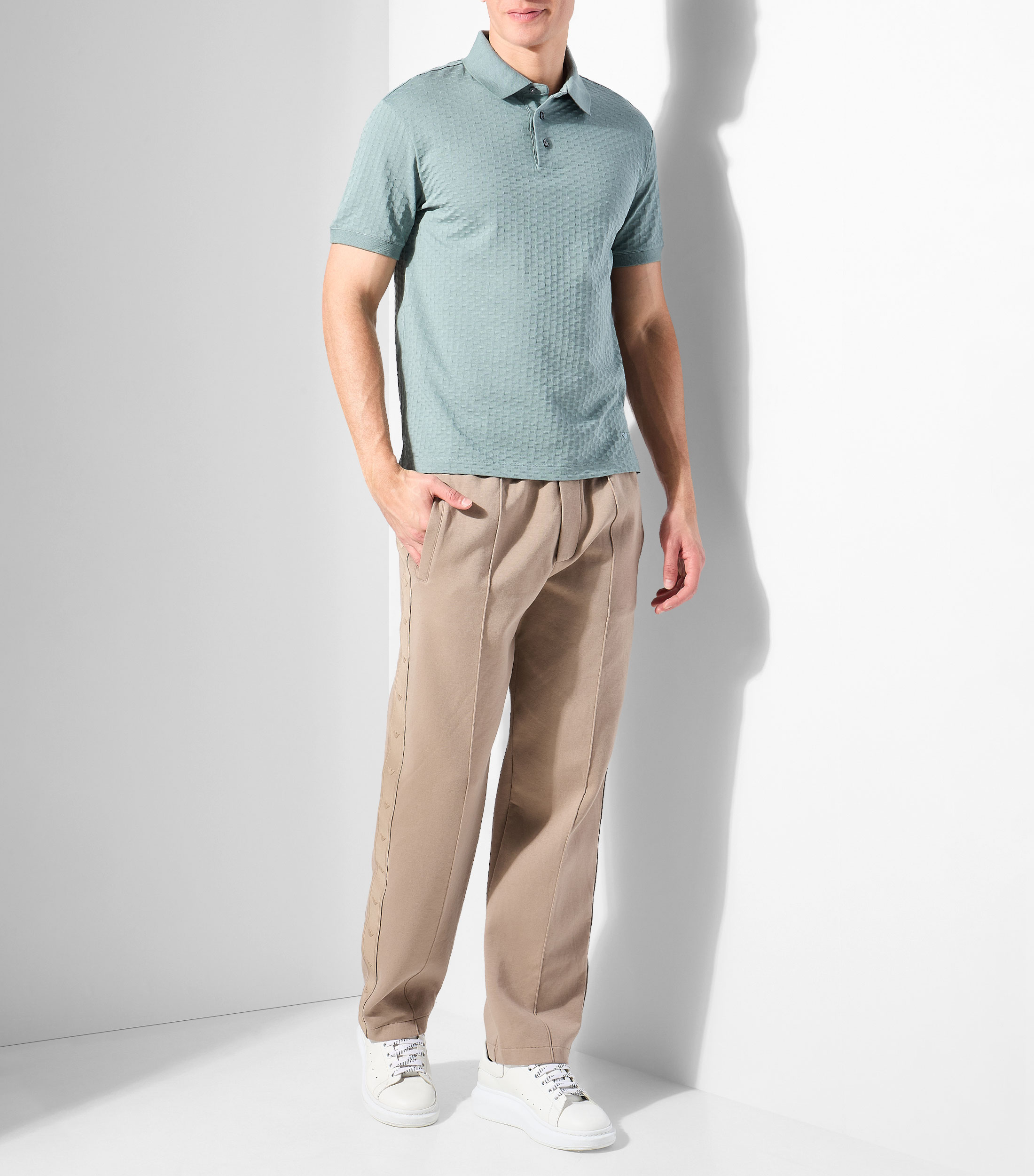 Playera tipo polo manga corta lisa Hombre