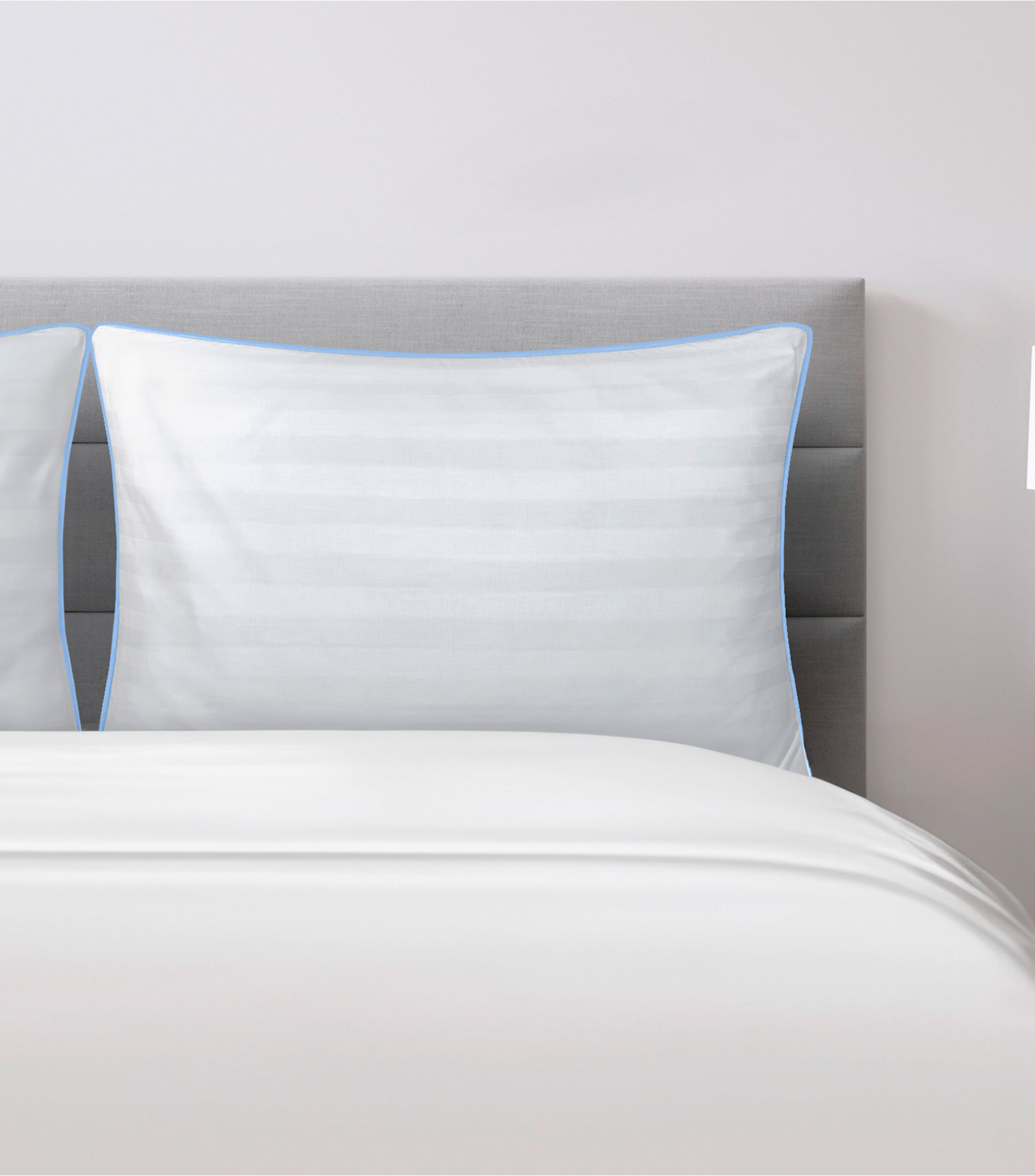 Almohada Estándar Down Alternative Confort Firme Elegant Blanca