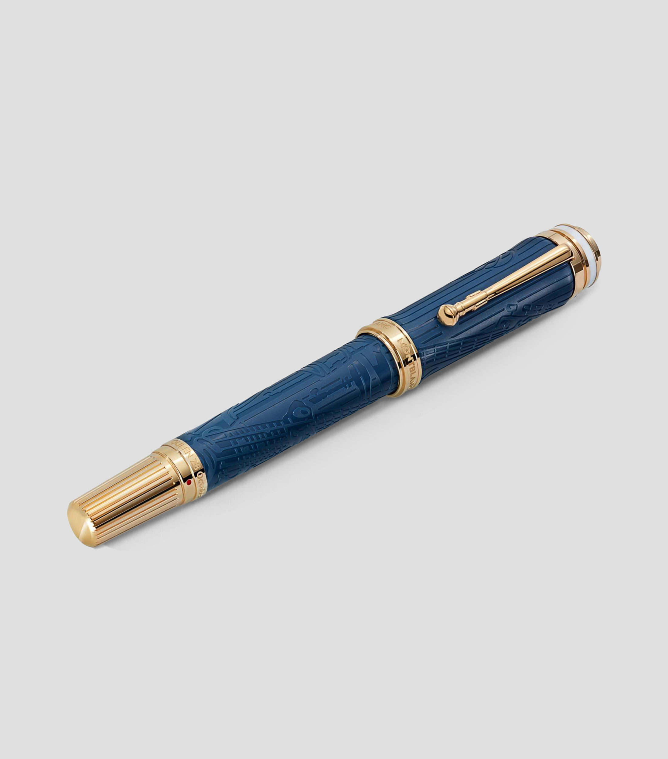 Pluma RB GCH Queen SE