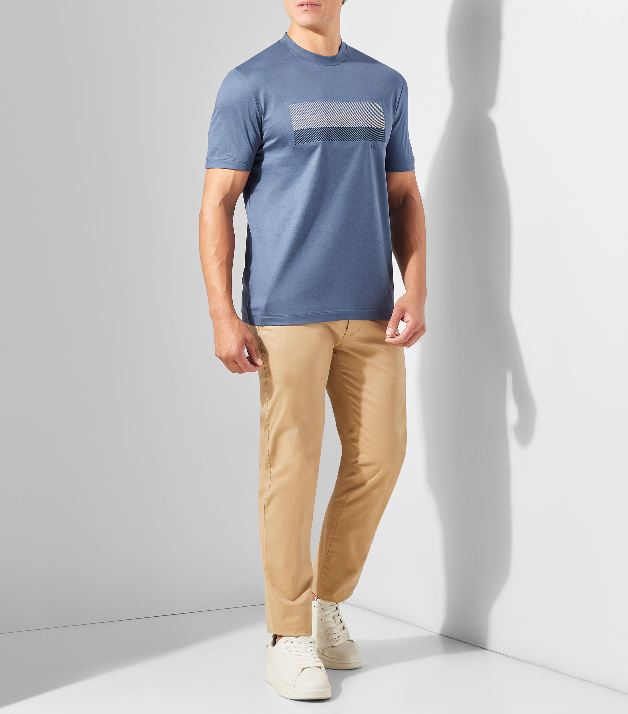 Playera cuello redondo manga corta estampada Hombre