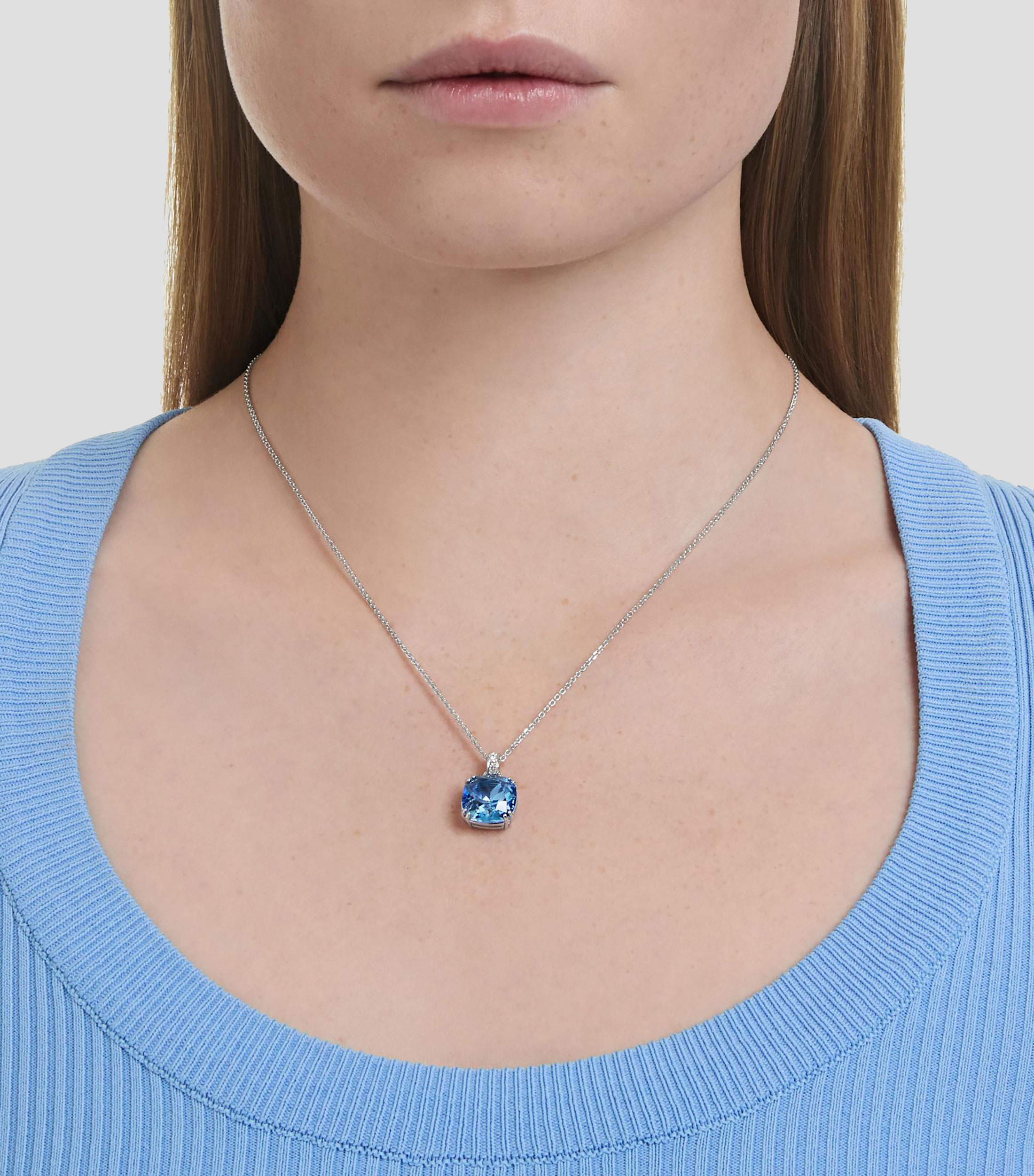 Collar Millenia Mujer
