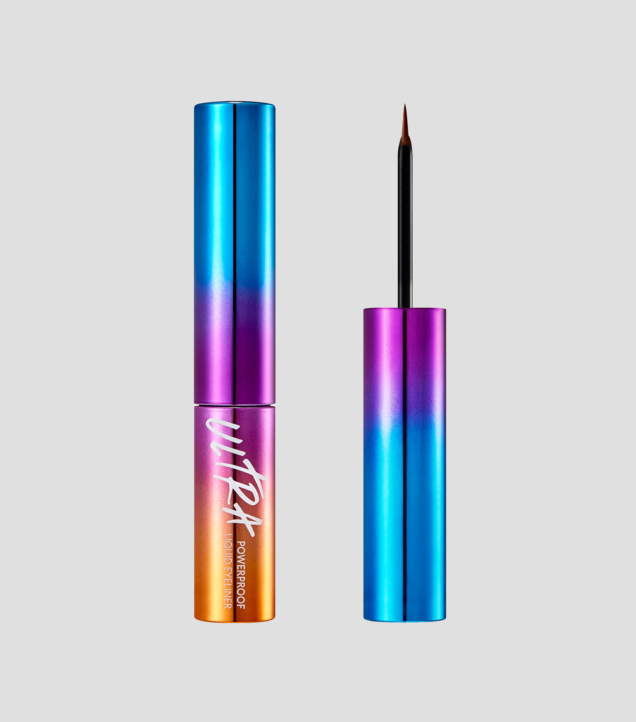 Delineador Ultra Powerproof Liquid Liner, 4gr