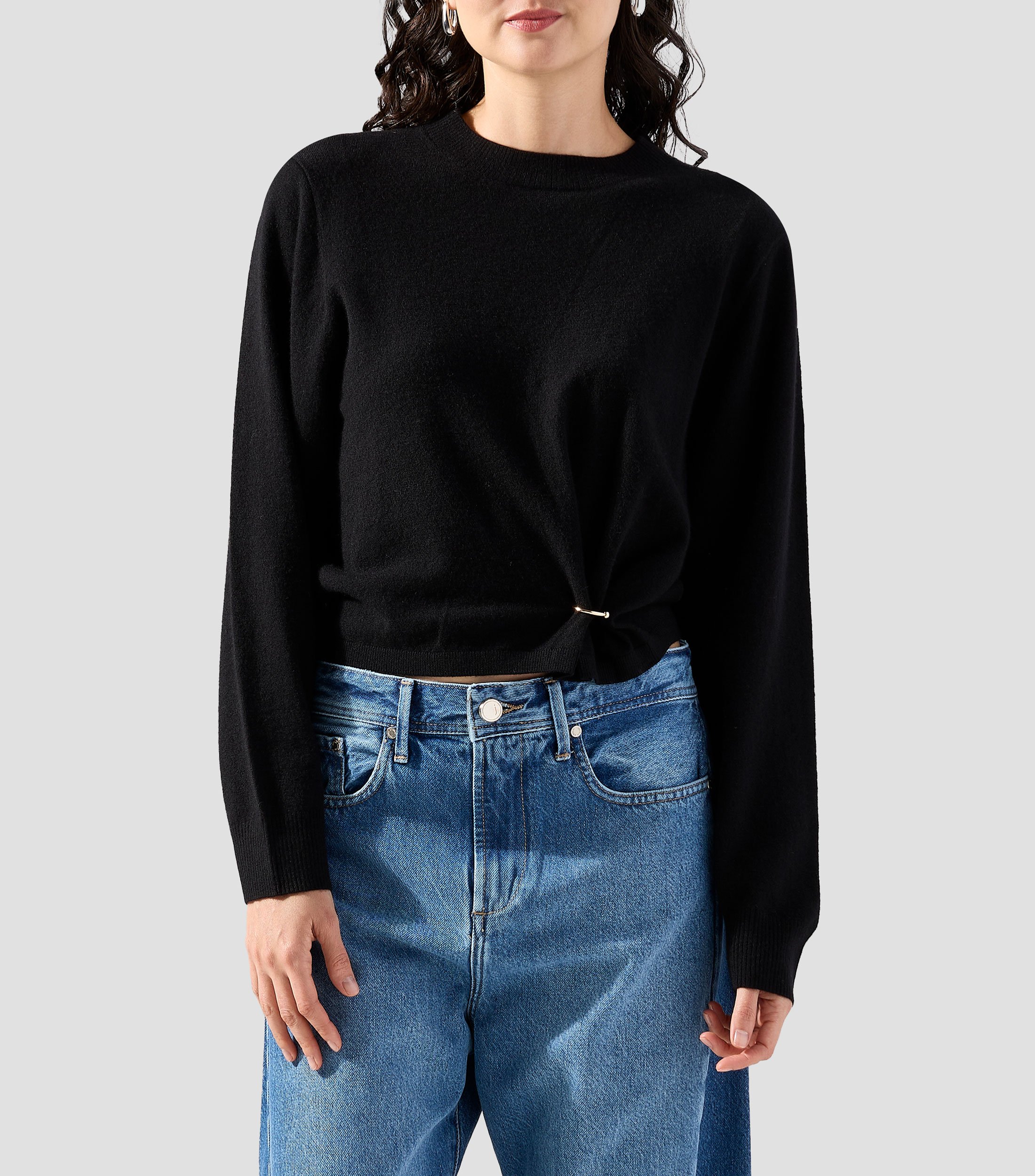 Sueter cuello redondo Mujer