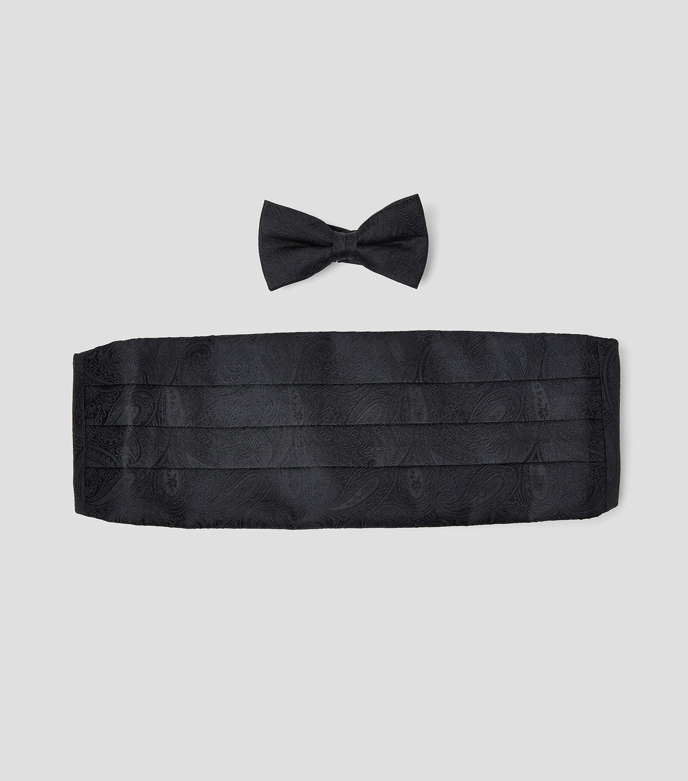 Set para ceremonia con mono y faja en seda